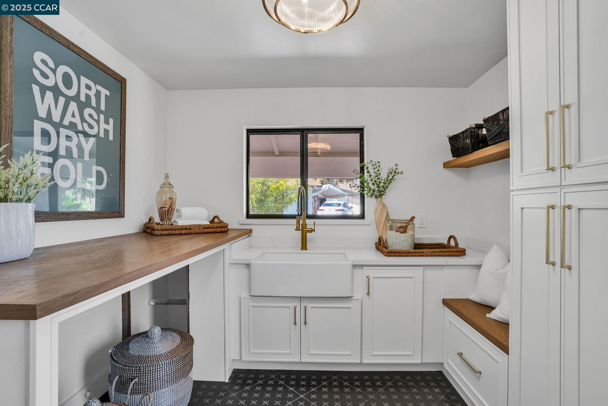 Detail Gallery Image 25 of 60 For 5505 Old School Rd, Pleasanton,  CA 94588 - 4 Beds | 2/1 Baths