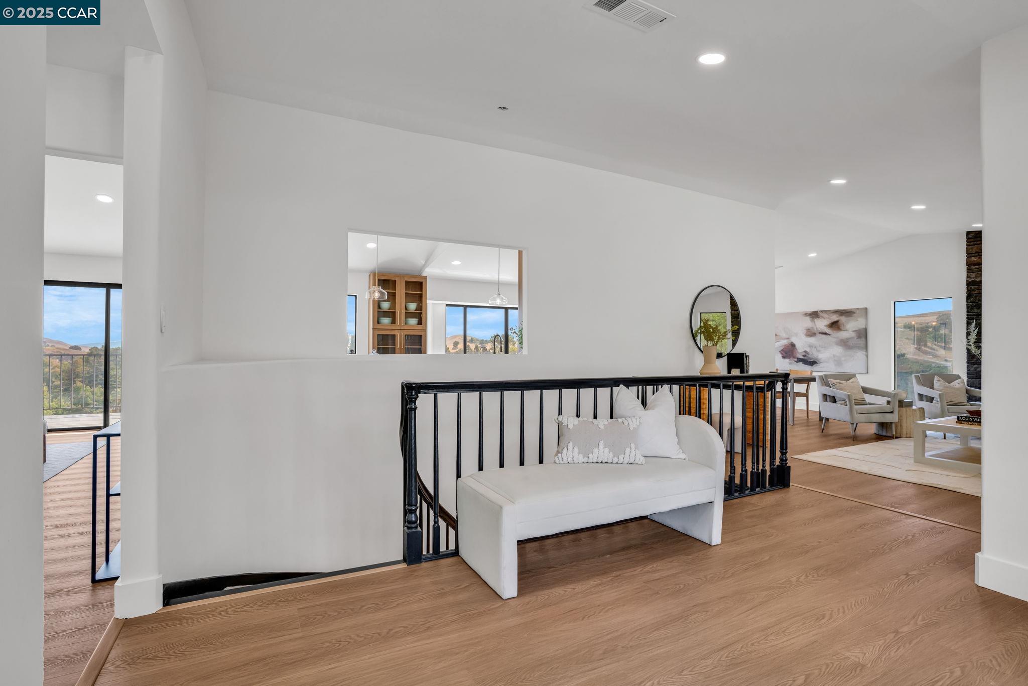 Detail Gallery Image 5 of 60 For 5505 Old School Rd, Pleasanton,  CA 94588 - 4 Beds | 2/1 Baths