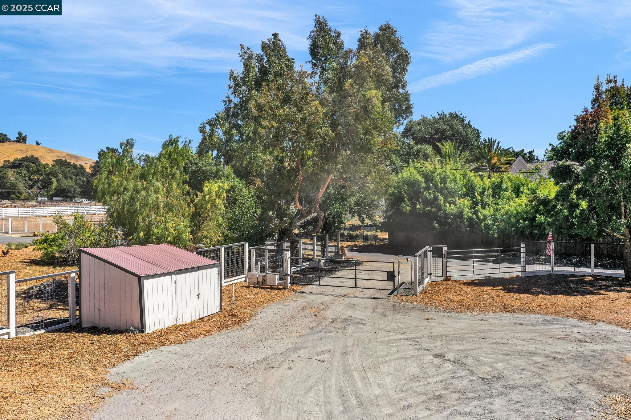 Detail Gallery Image 57 of 60 For 5505 Old School Rd, Pleasanton,  CA 94588 - 4 Beds | 2/1 Baths