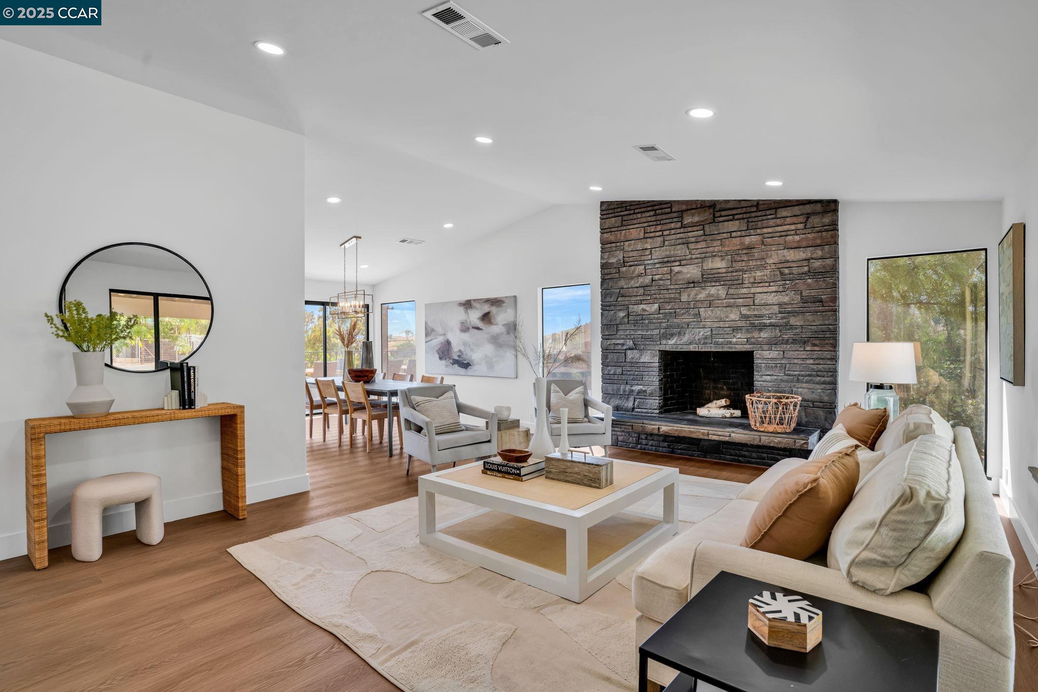 Detail Gallery Image 8 of 60 For 5505 Old School Rd, Pleasanton,  CA 94588 - 4 Beds | 2/1 Baths