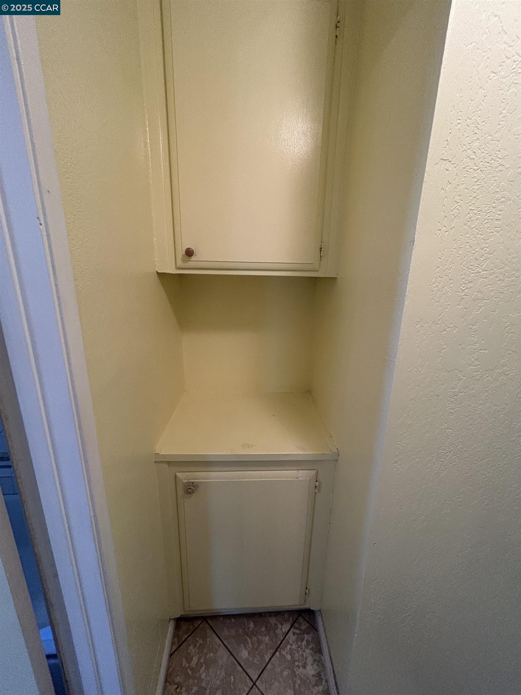 Detail Gallery Image 11 of 30 For 26 Leeward Way, Pittsburg,  CA 94565 - 3 Beds | 1 Baths