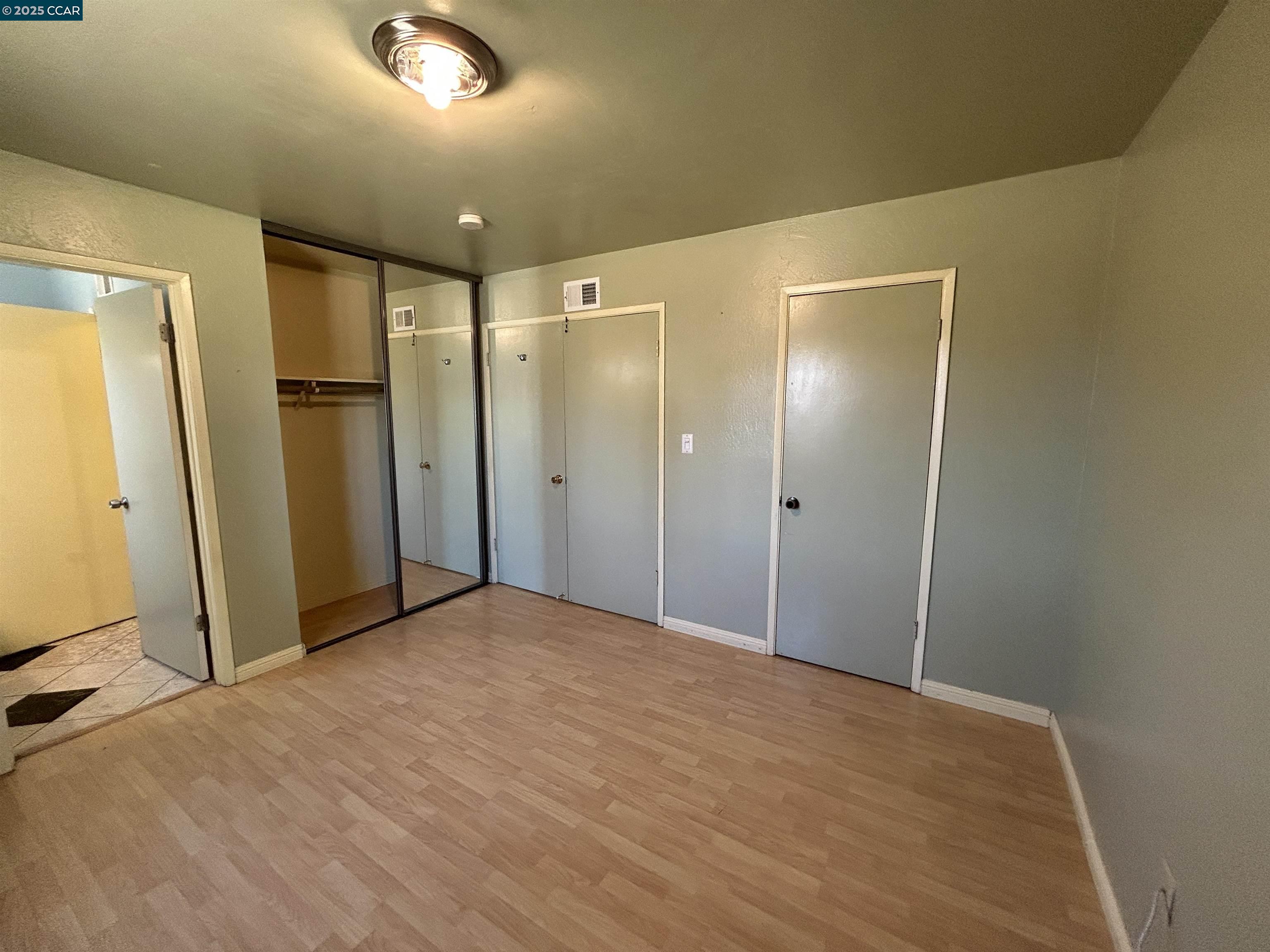 Detail Gallery Image 13 of 30 For 26 Leeward Way, Pittsburg,  CA 94565 - 3 Beds | 1 Baths