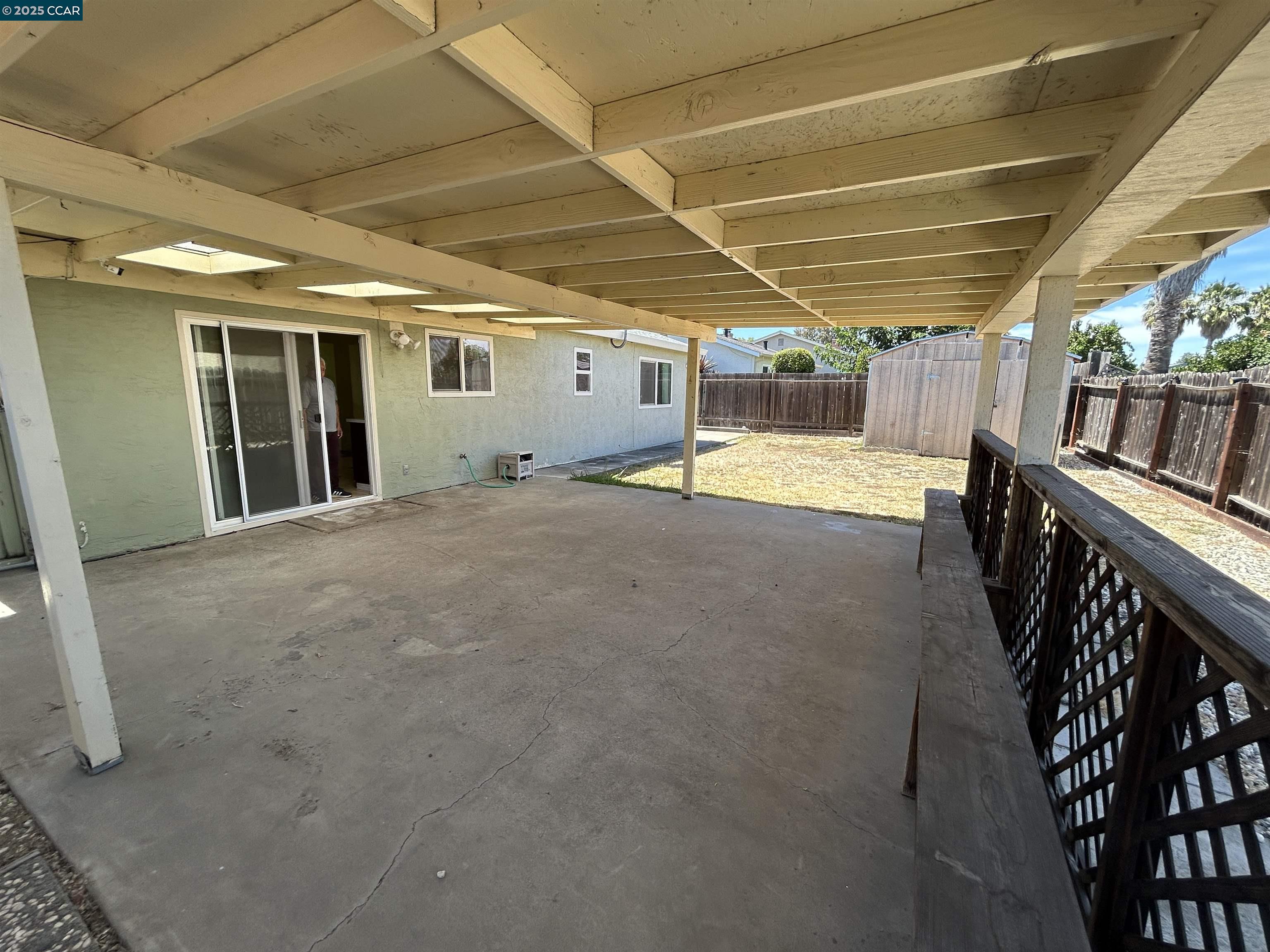Detail Gallery Image 17 of 30 For 26 Leeward Way, Pittsburg,  CA 94565 - 3 Beds | 1 Baths