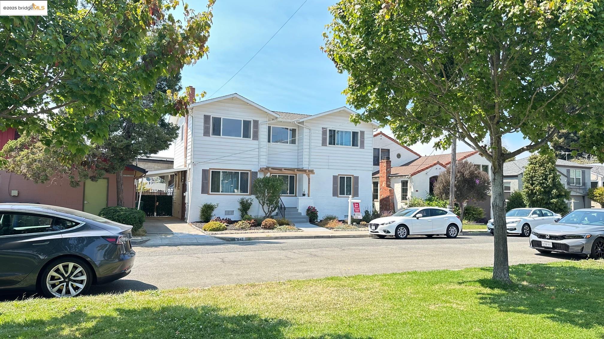 Detail Gallery Image 4 of 35 For 840 Key Route Blvd, Albany,  CA 94706-0000 - – Beds | – Baths