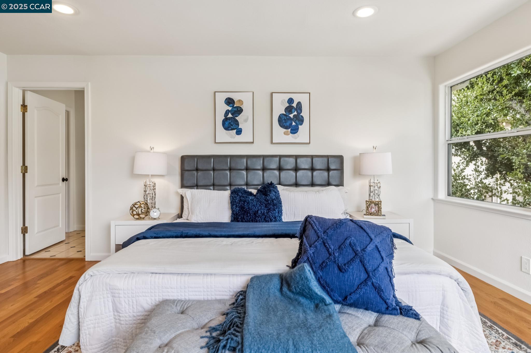 Detail Gallery Image 23 of 49 For 2413 Potomac St, Oakland,  CA 94602 - 4 Beds | 3 Baths