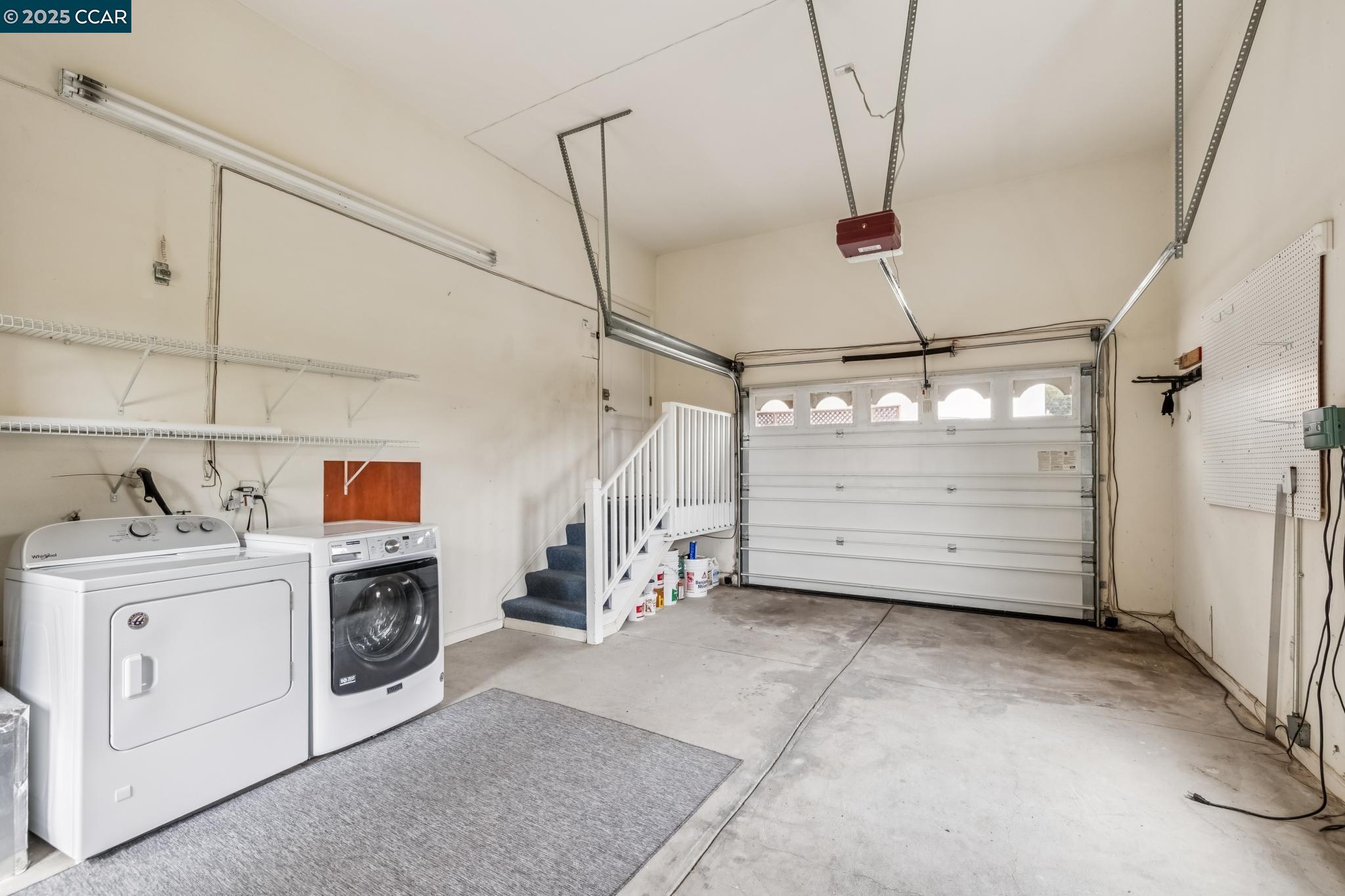 Detail Gallery Image 34 of 49 For 2413 Potomac St, Oakland,  CA 94602 - 4 Beds | 3 Baths
