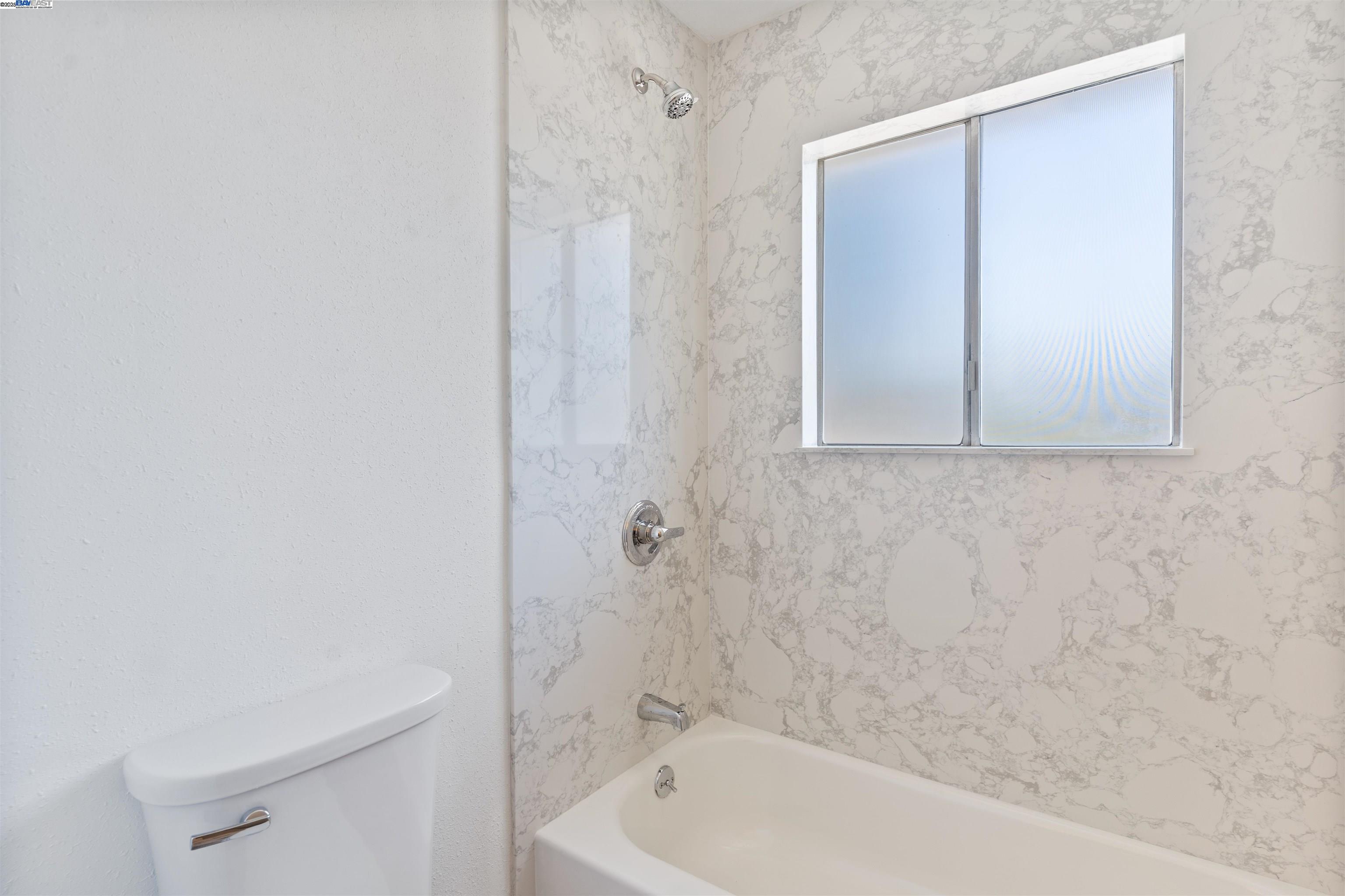 Detail Gallery Image 14 of 32 For 4010 Boulder Dr, Antioch,  CA 94509 - 4 Beds | 2 Baths