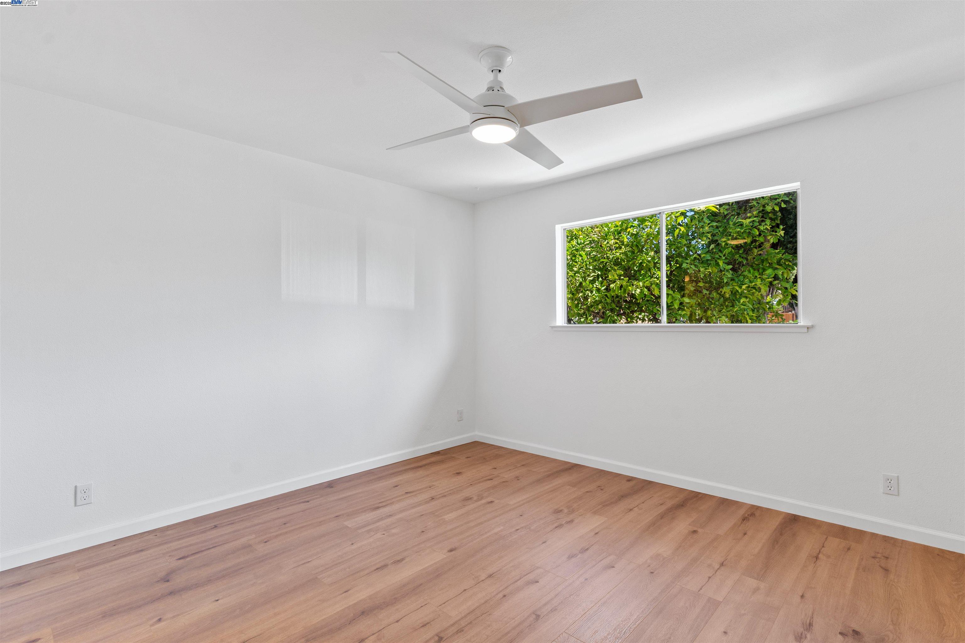 Detail Gallery Image 15 of 32 For 4010 Boulder Dr, Antioch,  CA 94509 - 4 Beds | 2 Baths