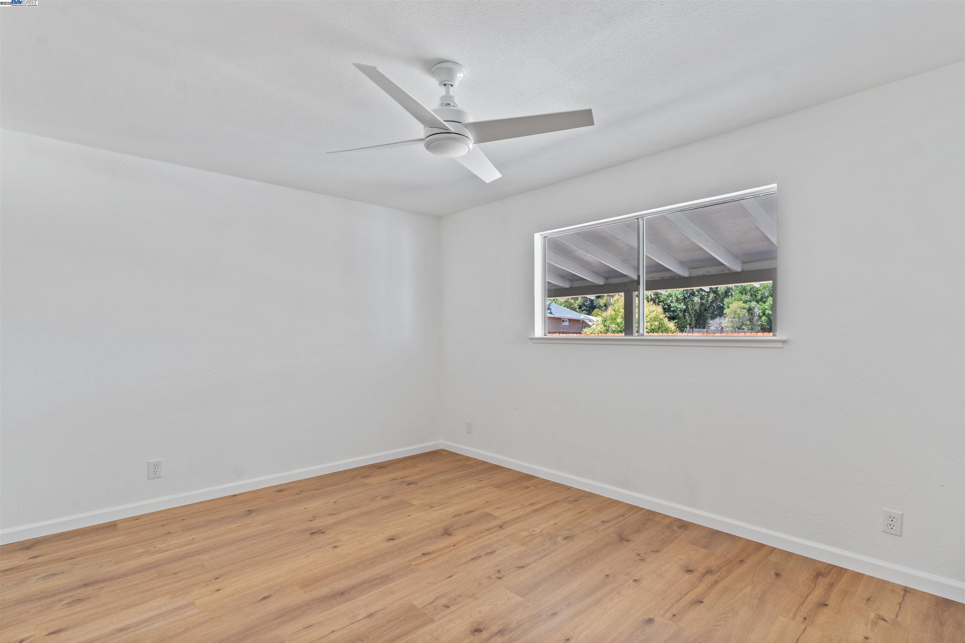 Detail Gallery Image 19 of 32 For 4010 Boulder Dr, Antioch,  CA 94509 - 4 Beds | 2 Baths