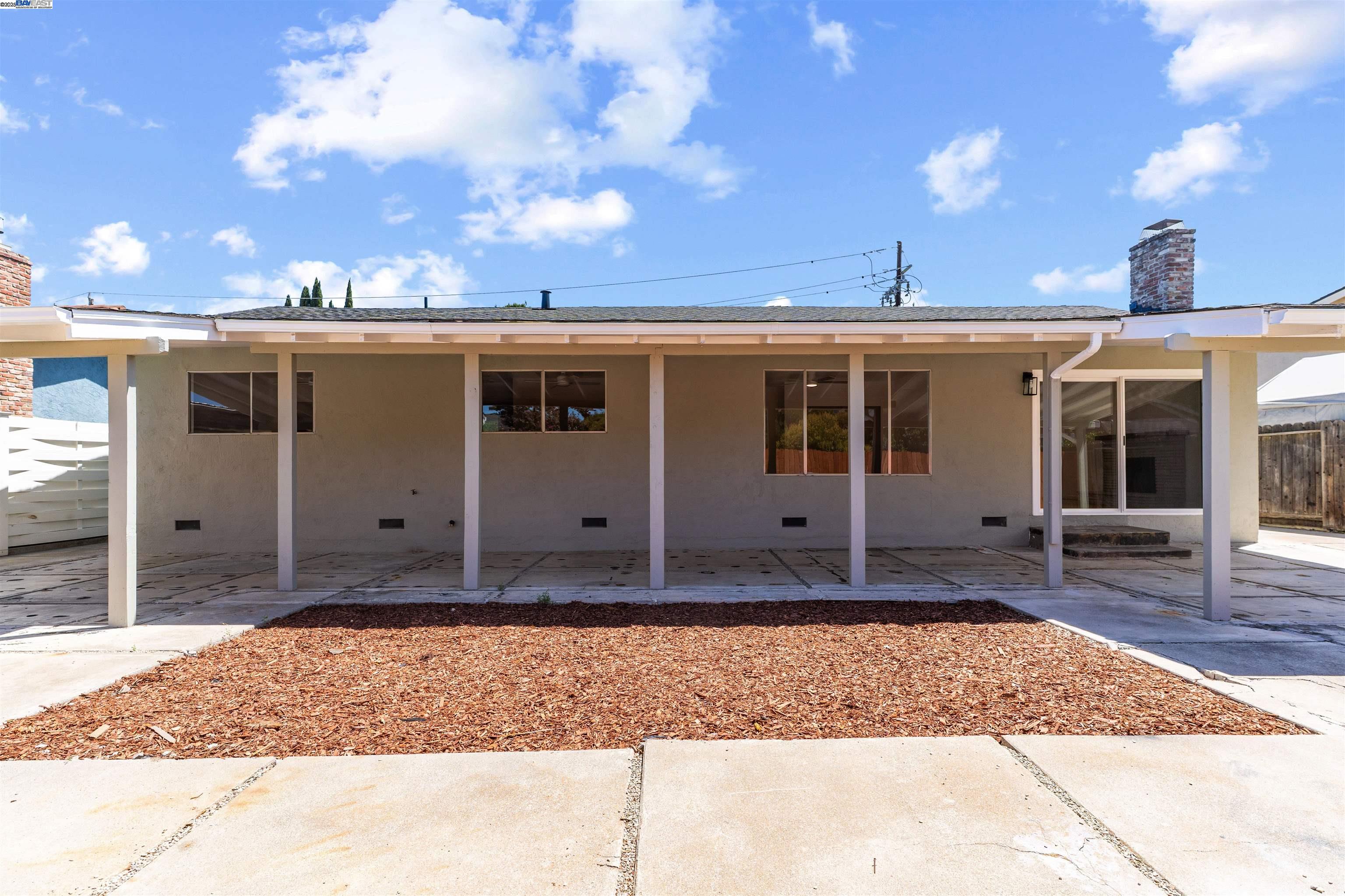 Detail Gallery Image 23 of 32 For 4010 Boulder Dr, Antioch,  CA 94509 - 4 Beds | 2 Baths