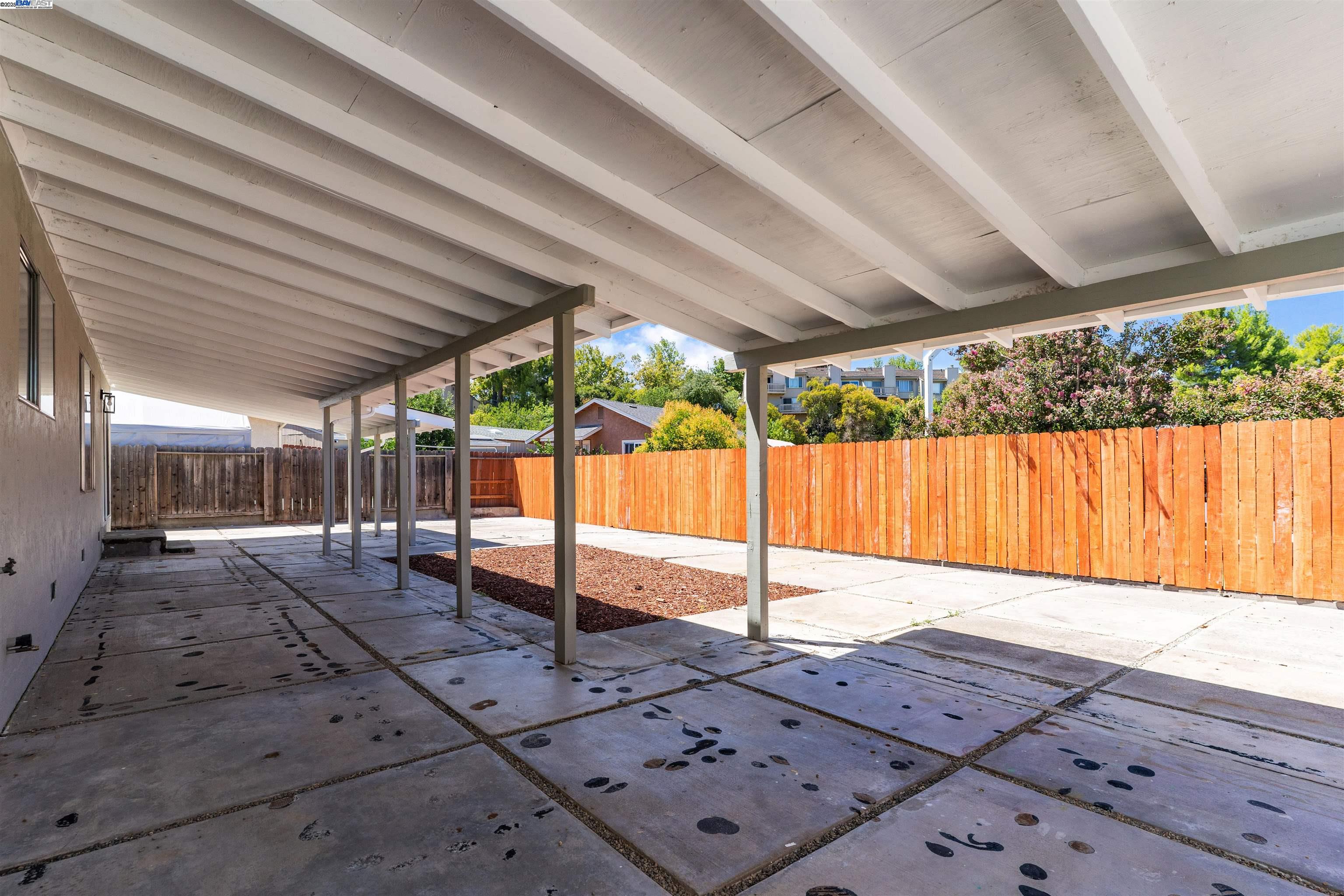 Detail Gallery Image 24 of 32 For 4010 Boulder Dr, Antioch,  CA 94509 - 4 Beds | 2 Baths