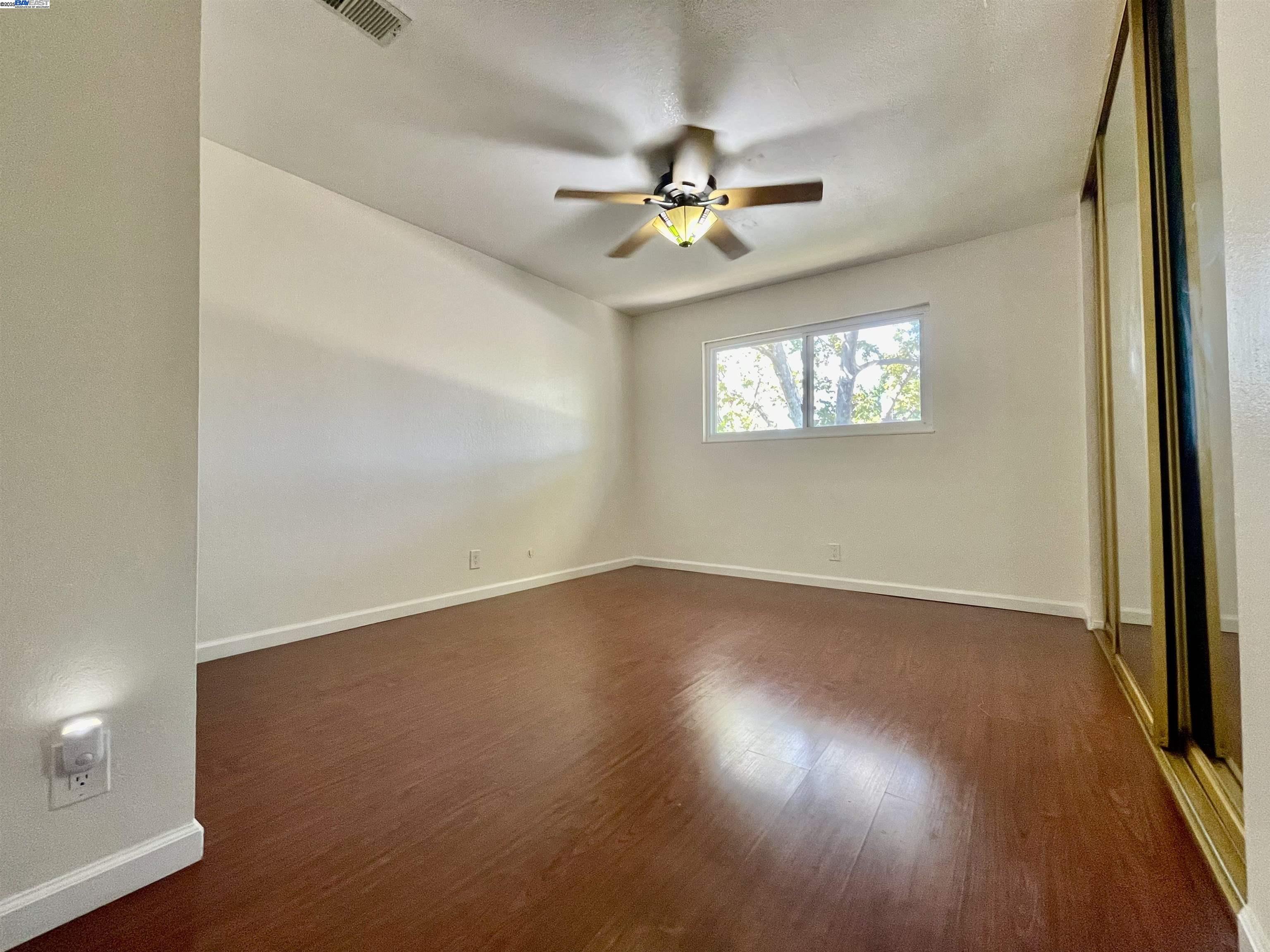 Detail Gallery Image 19 of 23 For Wickman Pl, San Lorenzo,  CA 94580 - 4 Beds | 2/1 Baths