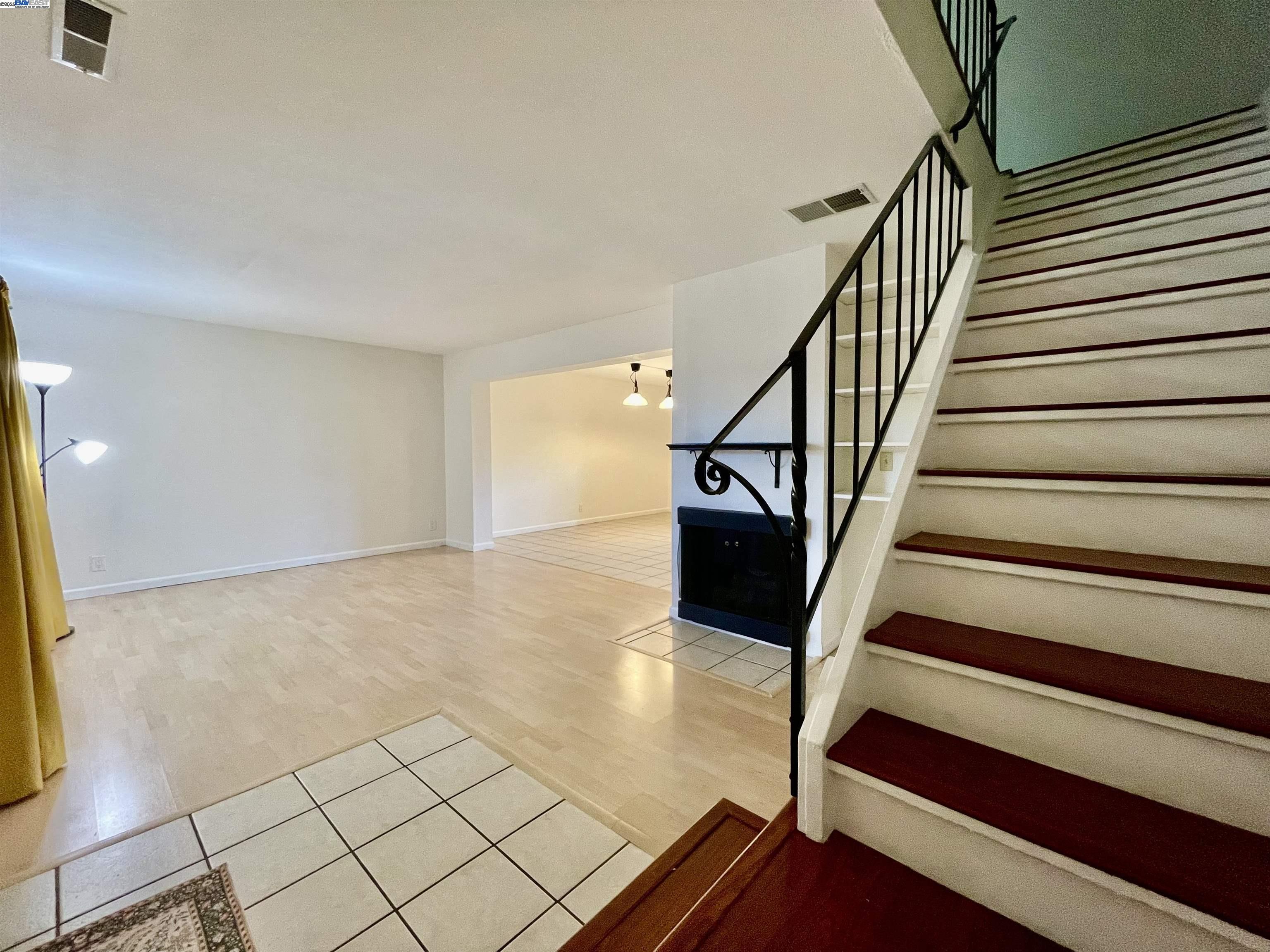 Detail Gallery Image 5 of 23 For Wickman Pl, San Lorenzo,  CA 94580 - 4 Beds | 2/1 Baths