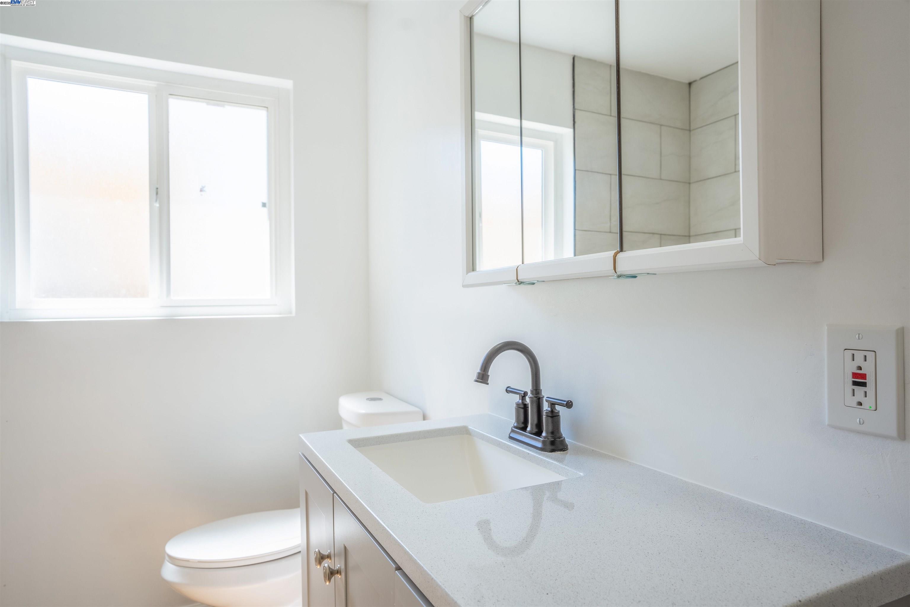Detail Gallery Image 28 of 49 For 3086 Capp St, Oakland,  CA 94602 - – Beds | – Baths