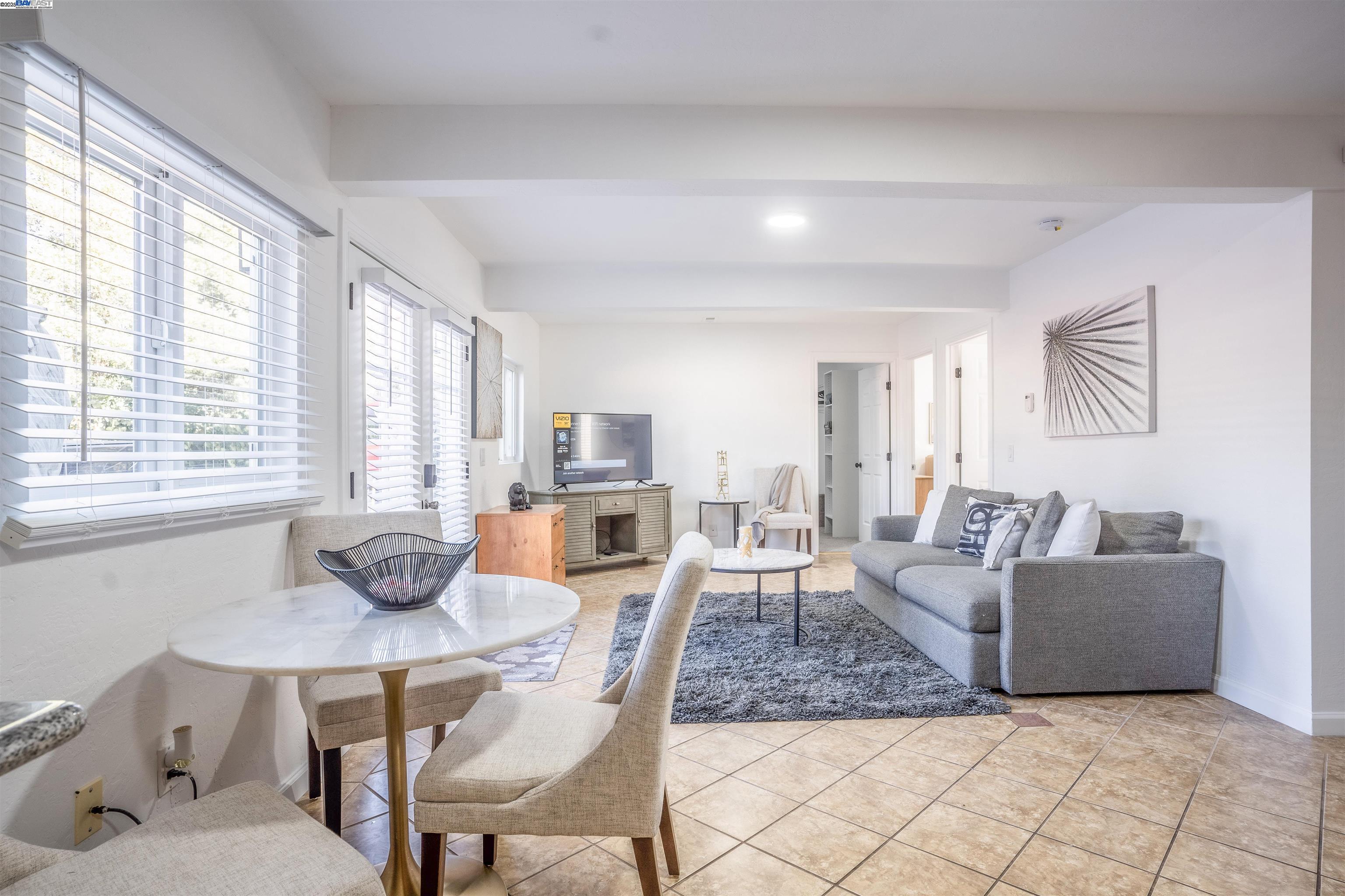 Detail Gallery Image 32 of 49 For 3086 Capp St, Oakland,  CA 94602 - – Beds | – Baths