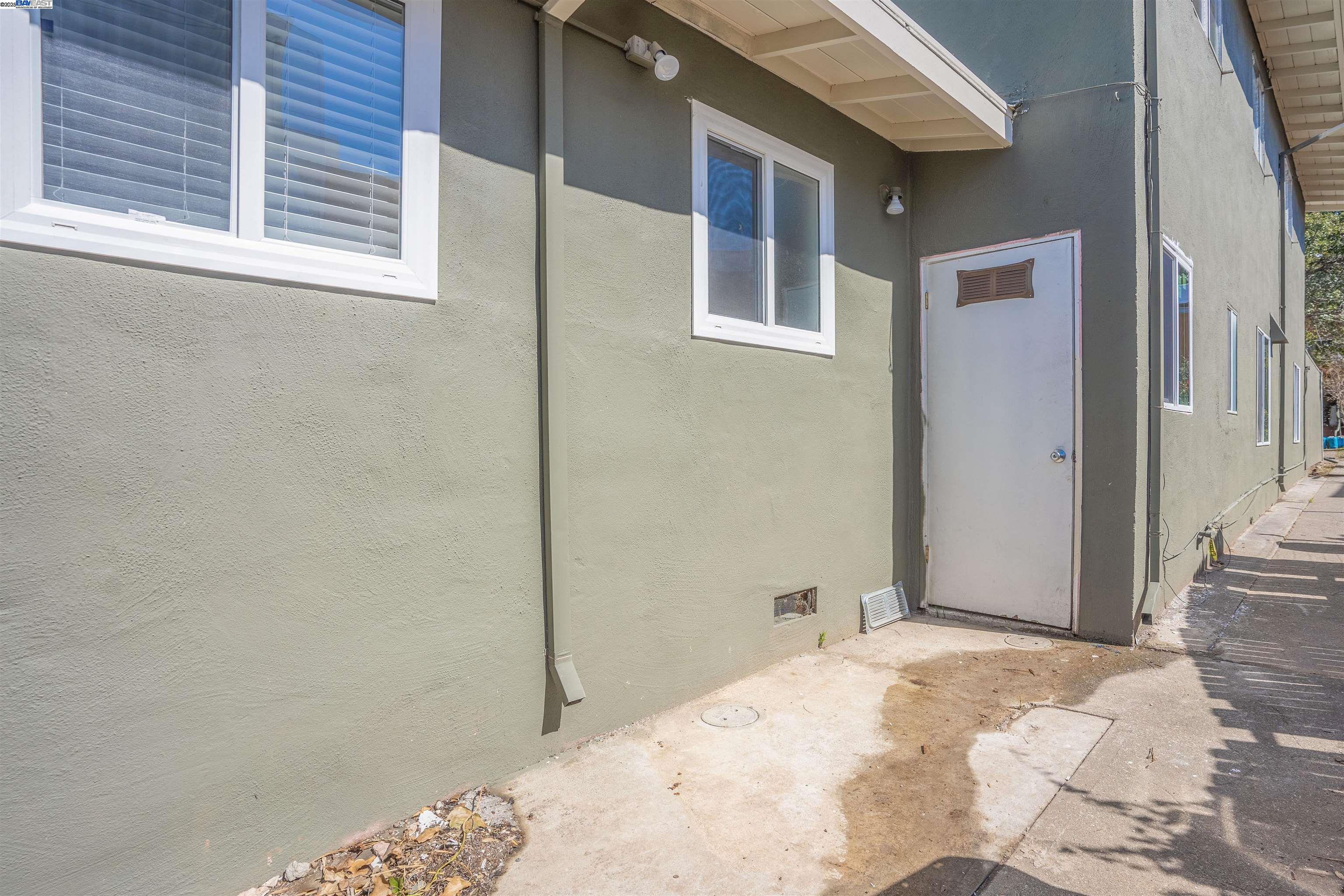 Detail Gallery Image 44 of 49 For 3086 Capp St, Oakland,  CA 94602 - – Beds | – Baths