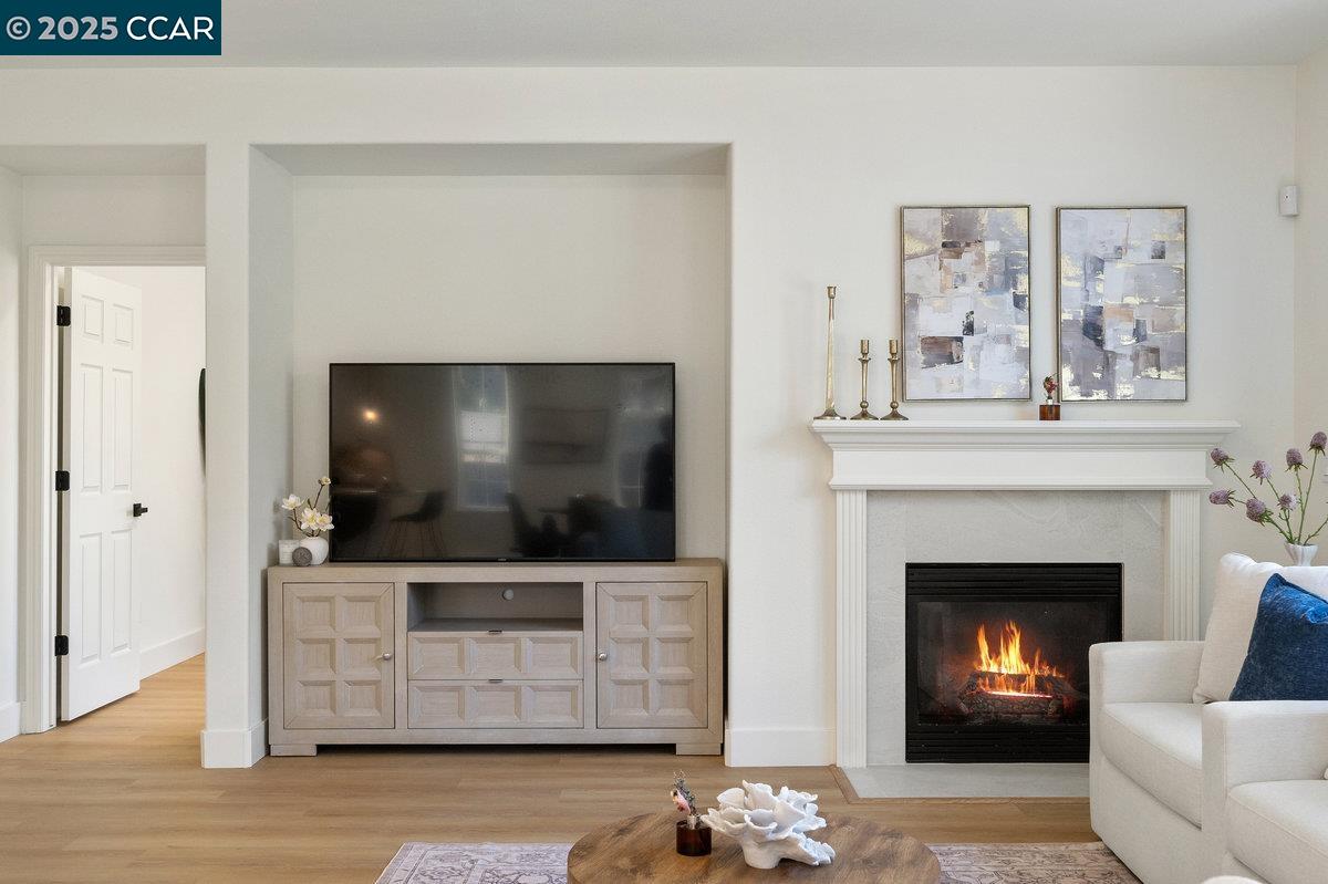 Detail Gallery Image 9 of 51 For 1898 Bayonne Ct, Tracy,  CA 95304 - 4 Beds | 2/1 Baths