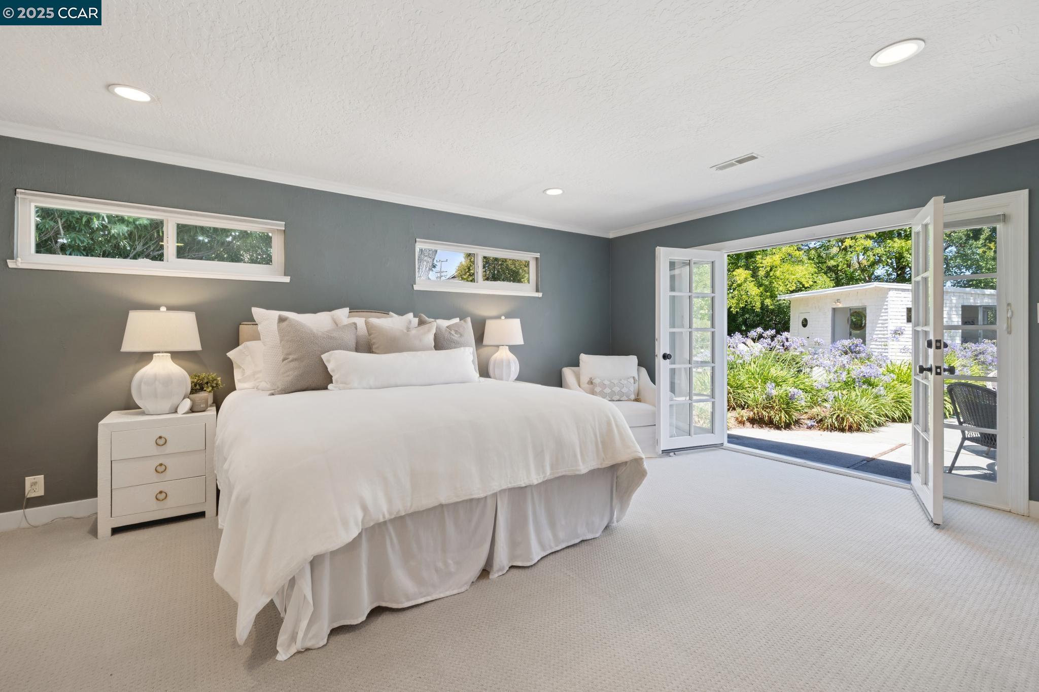 Detail Gallery Image 14 of 40 For 130 Wyatt Cir, Pleasant Hill,  CA 94523 - 3 Beds | 2 Baths