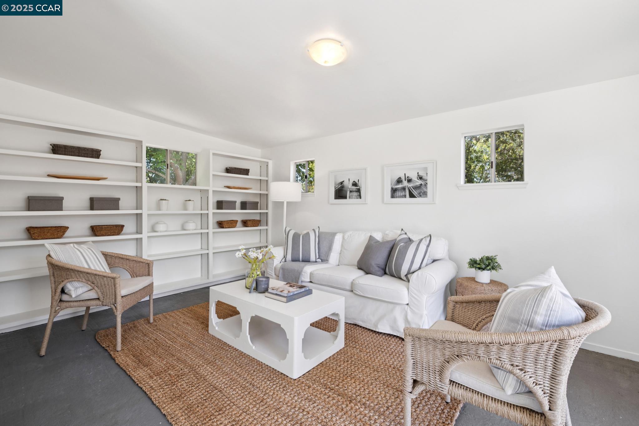 Detail Gallery Image 30 of 40 For 130 Wyatt Cir, Pleasant Hill,  CA 94523 - 3 Beds | 2 Baths