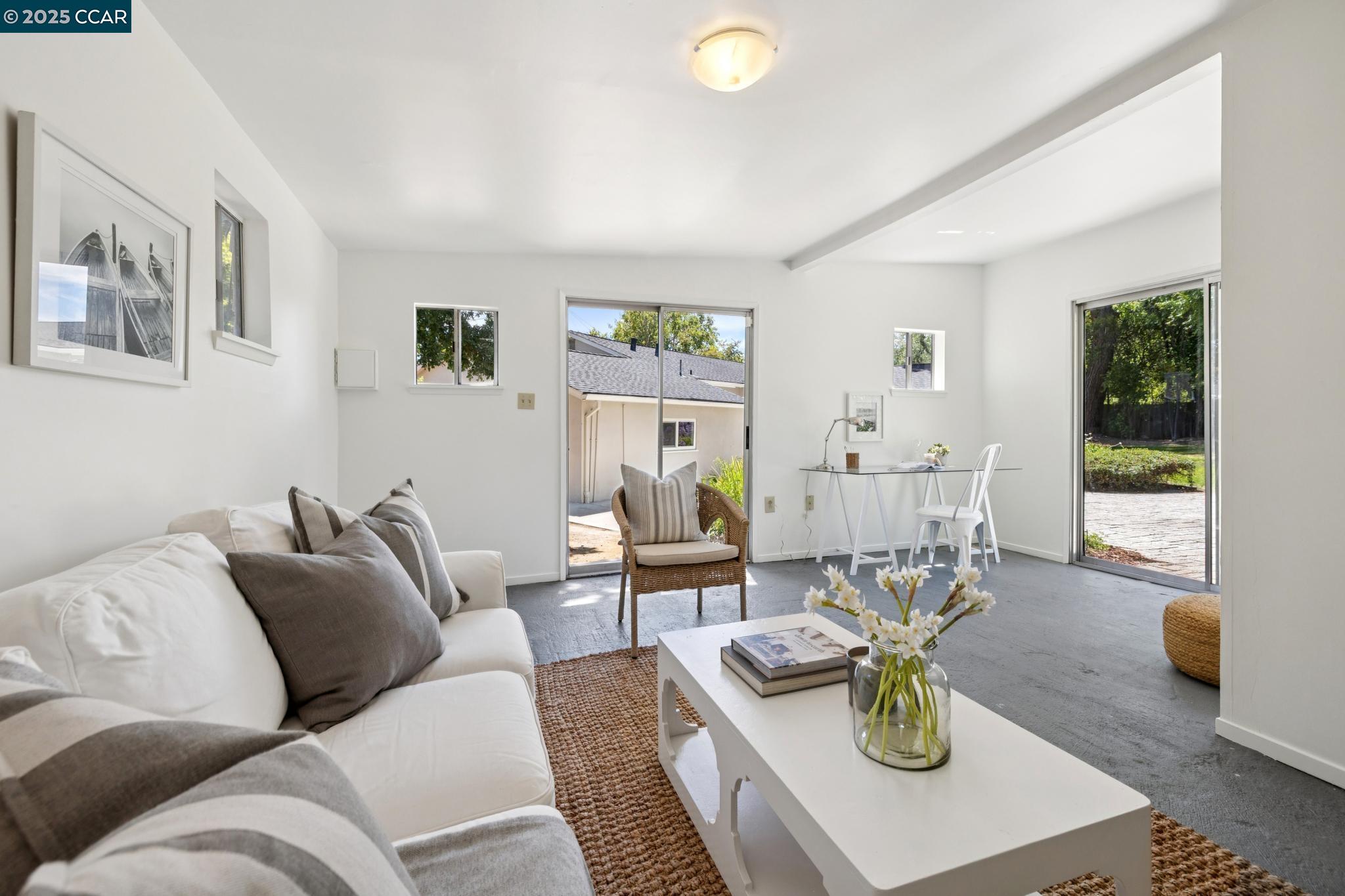 Detail Gallery Image 32 of 40 For 130 Wyatt Cir, Pleasant Hill,  CA 94523 - 3 Beds | 2 Baths