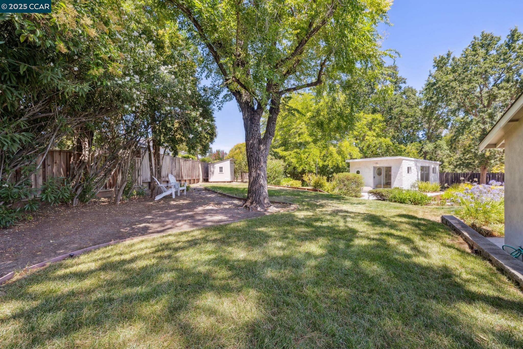 Detail Gallery Image 38 of 40 For 130 Wyatt Cir, Pleasant Hill,  CA 94523 - 3 Beds | 2 Baths