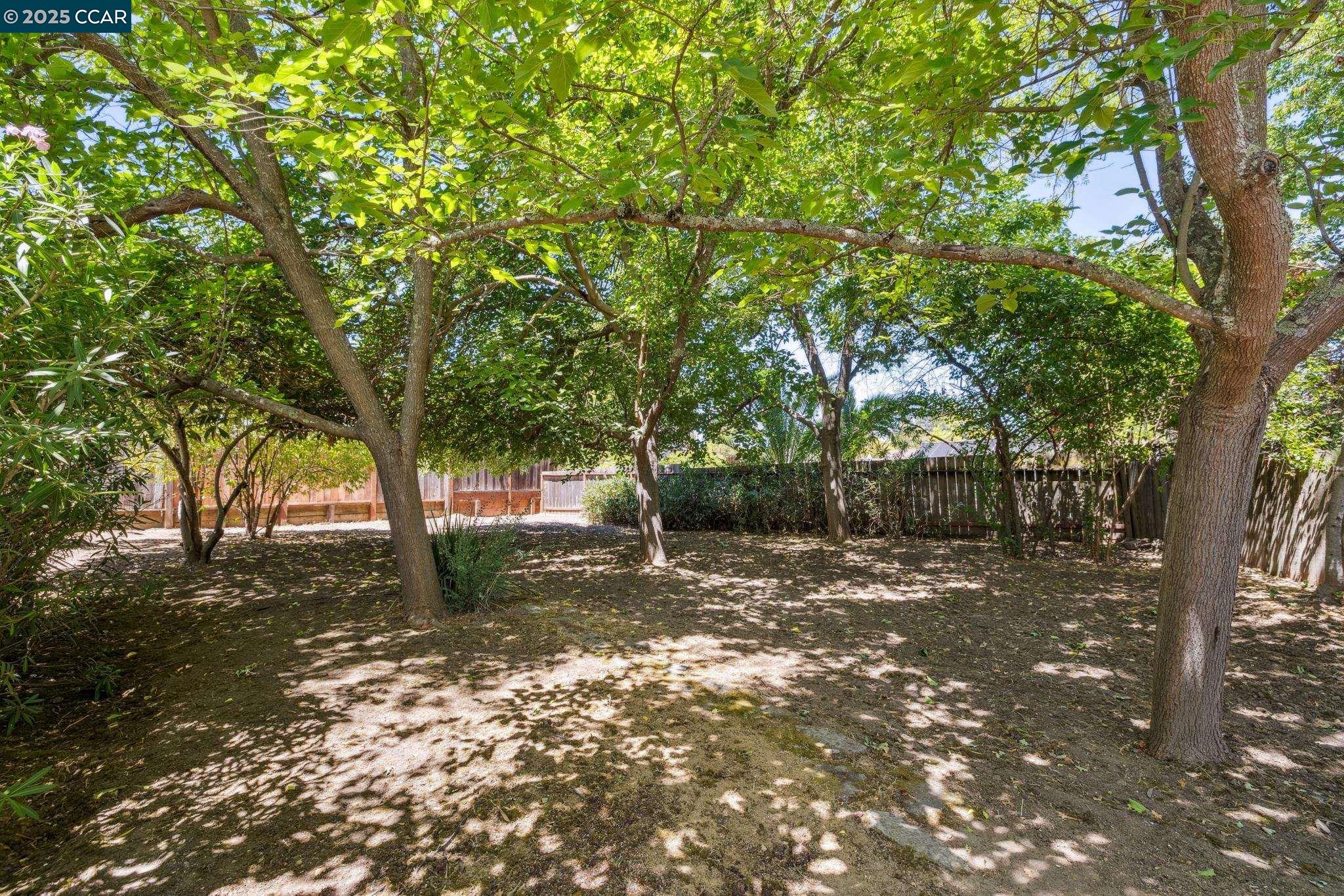 Detail Gallery Image 40 of 40 For 130 Wyatt Cir, Pleasant Hill,  CA 94523 - 3 Beds | 2 Baths