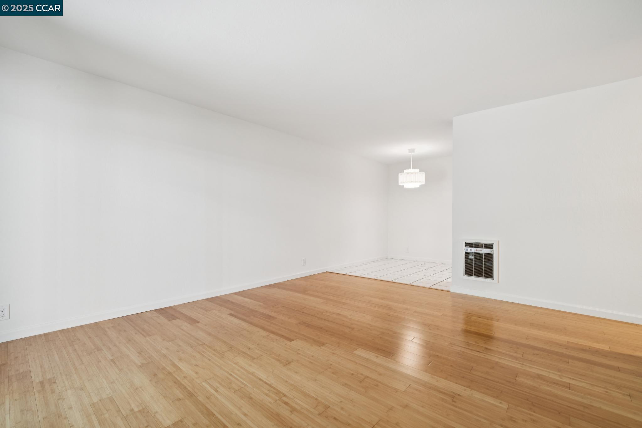 Photo #6: 41107578 Listing 