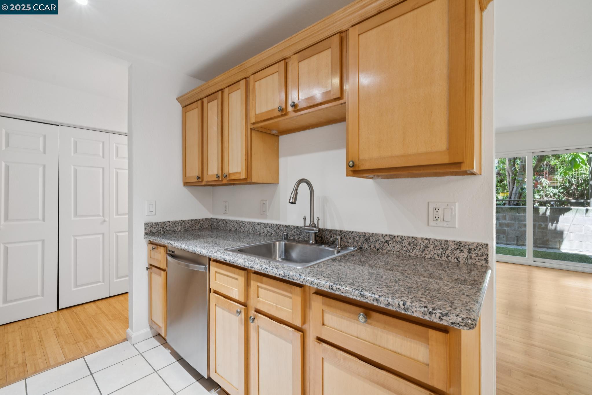 Photo #8: 41107578 Listing: Photo #8