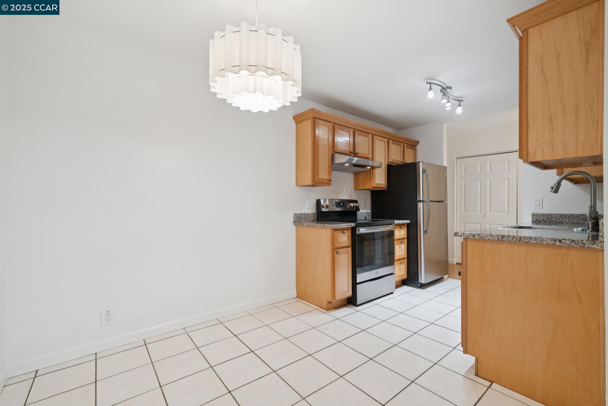 Photo #10: 41107578 Listing: Photo #10