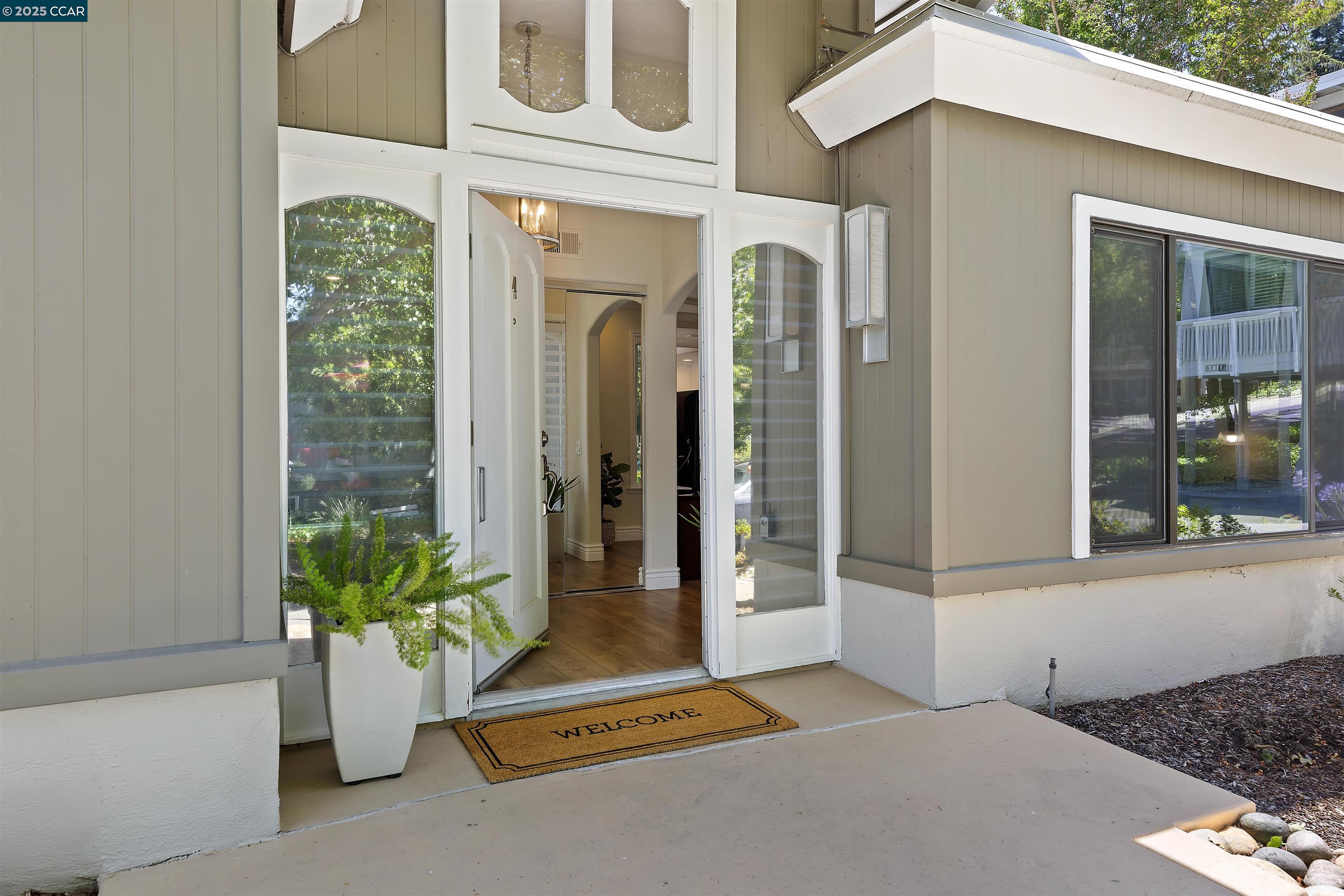 Photo #2: 41107580 Listing 