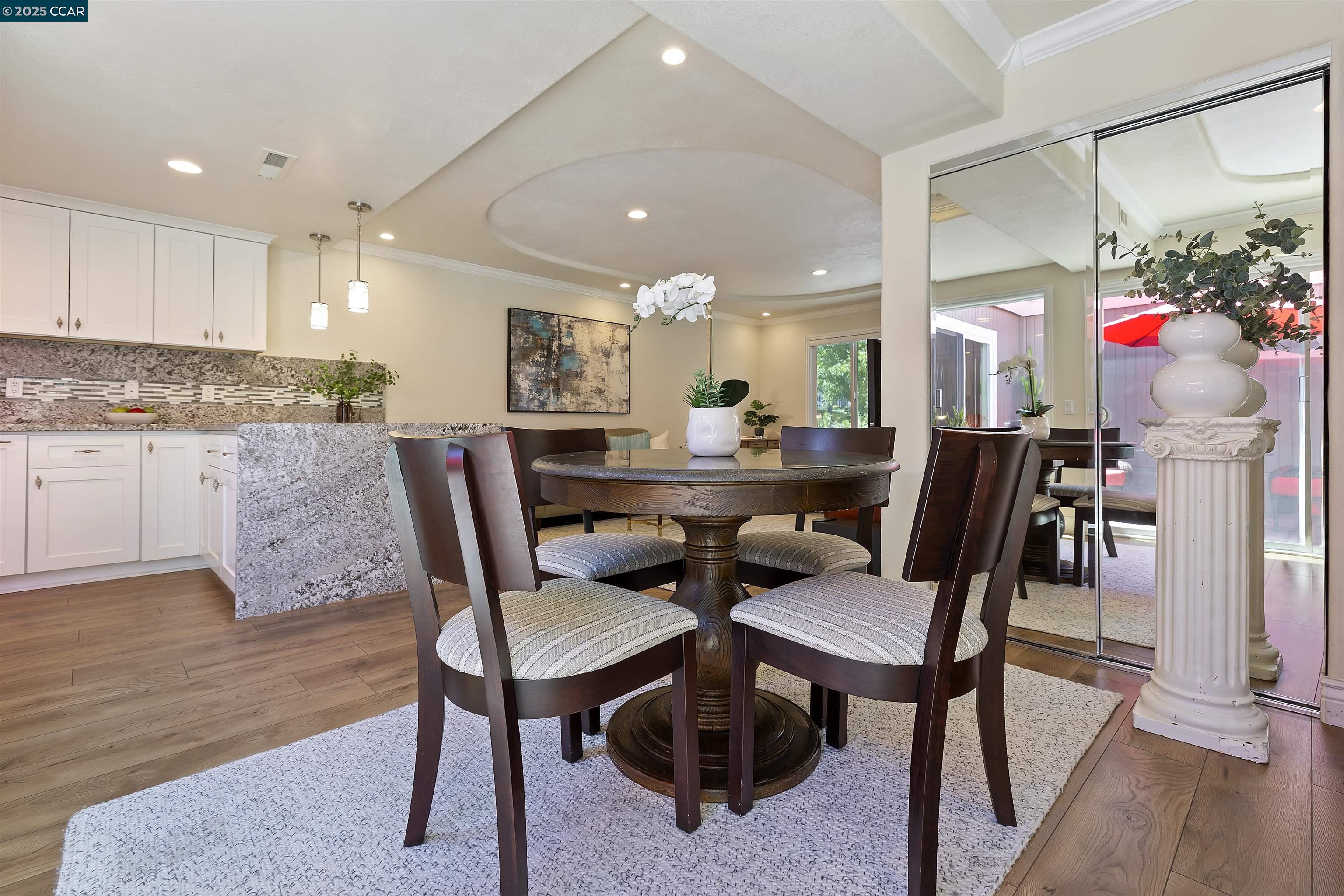 Photo #11: 41107580 Listing: Photo #11