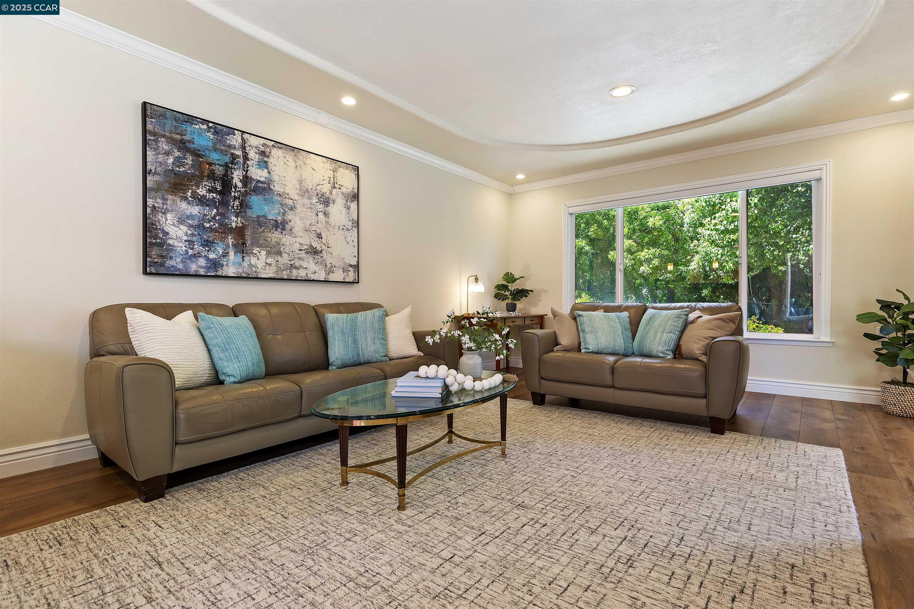 Photo #8: 41107580 Listing: Photo #8