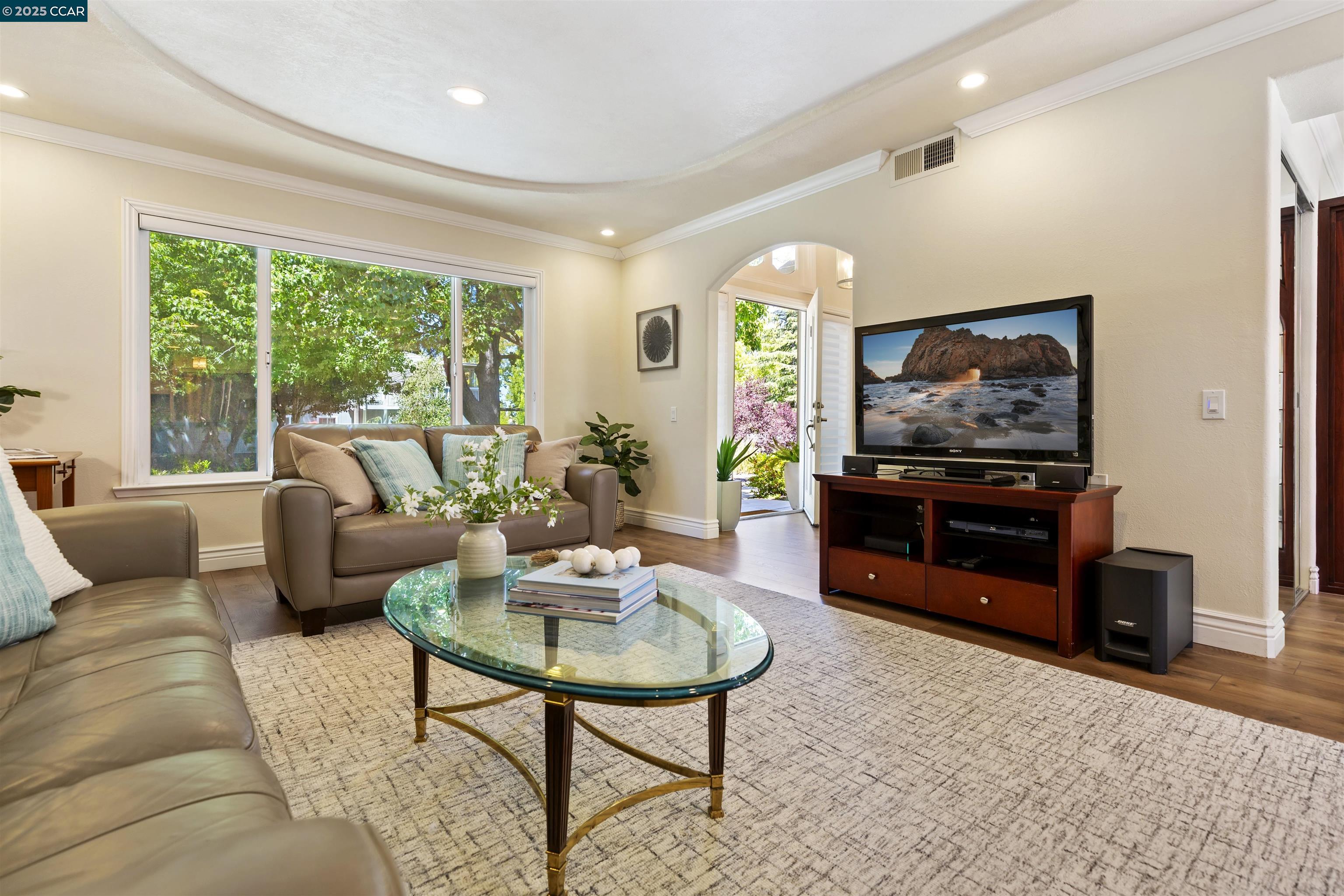 Photo #9: 41107580 Listing: Photo #9