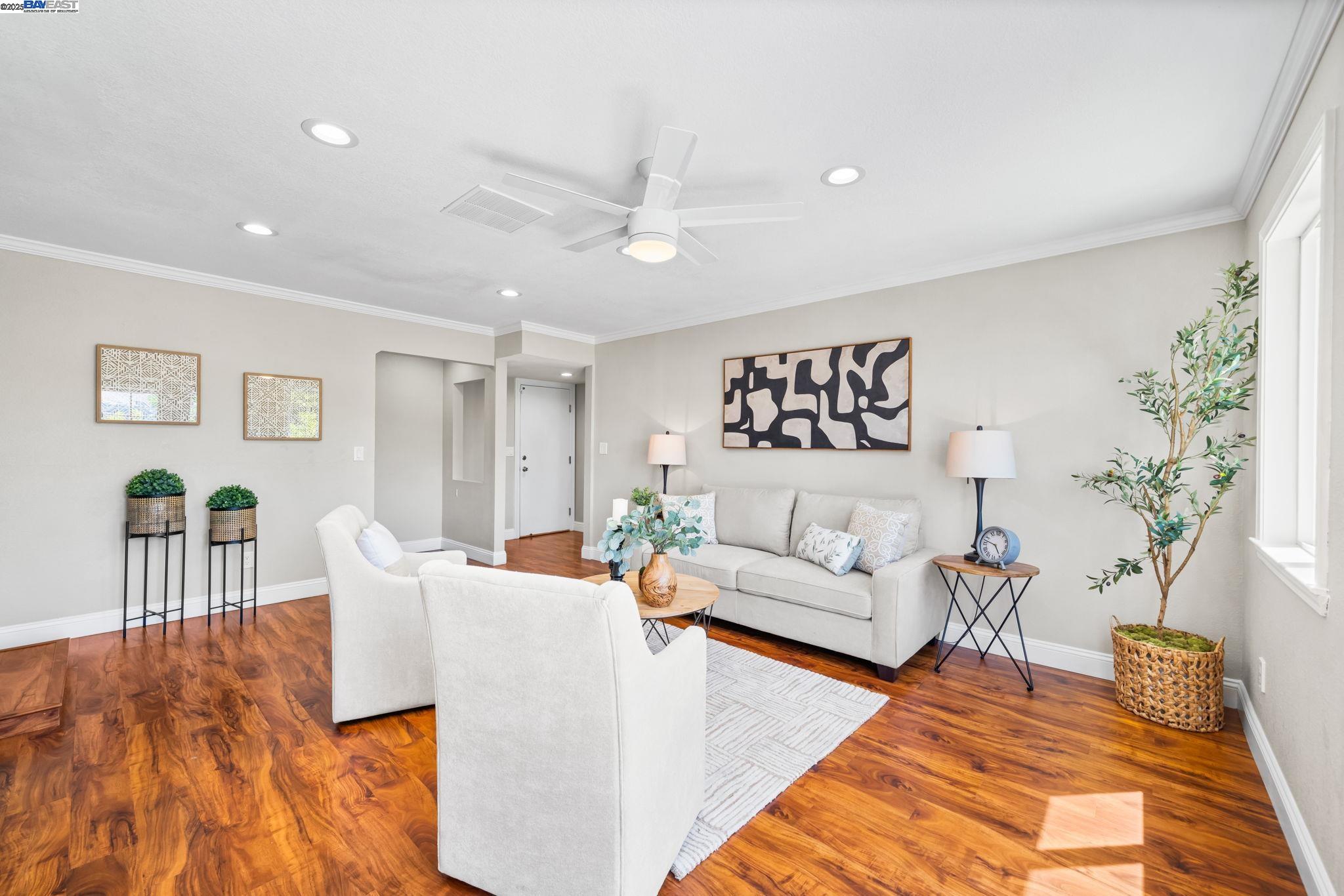 Detail Gallery Image 18 of 58 For 7638 Coral Way, Dublin,  CA 94568 - 4 Beds | 3 Baths