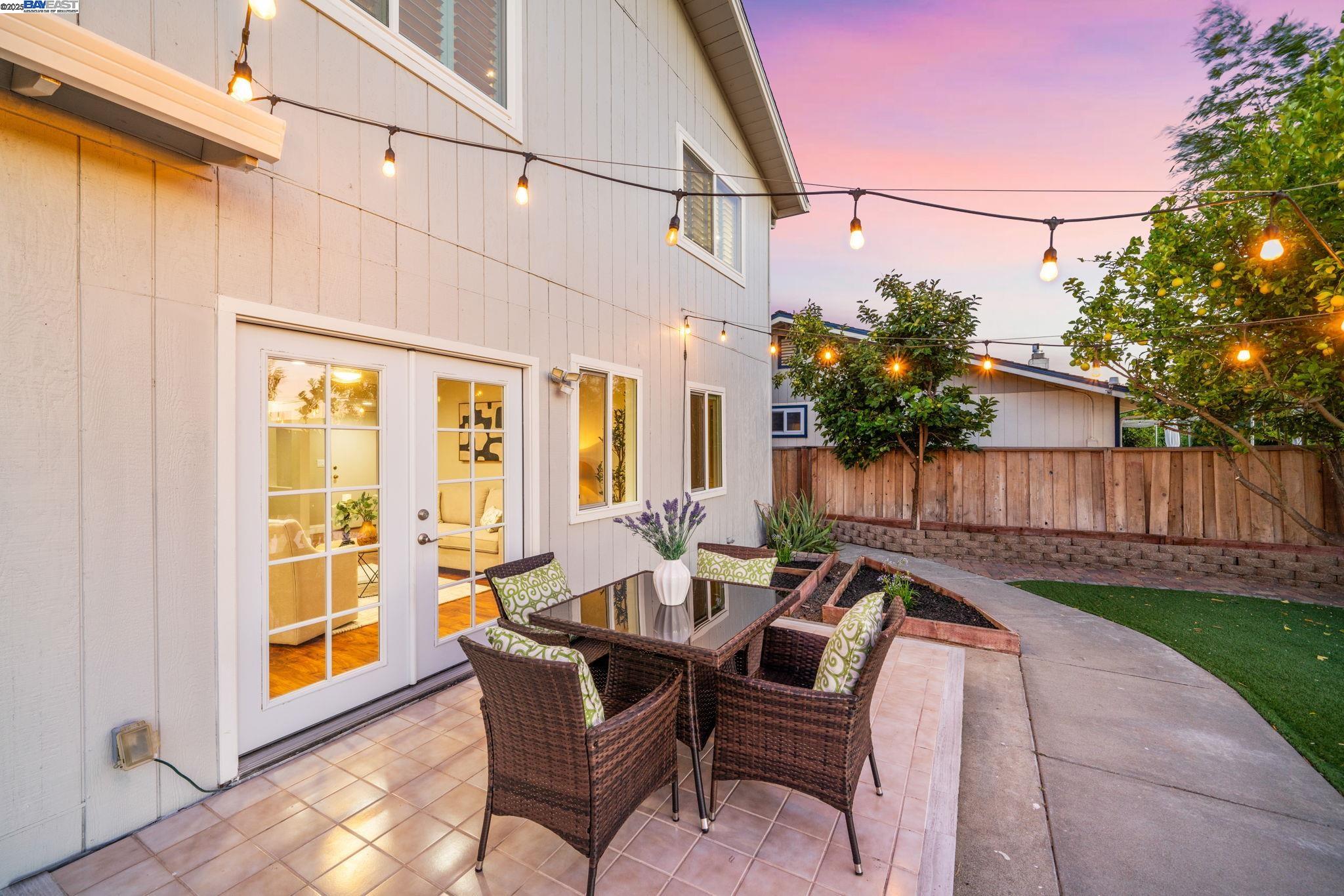 Detail Gallery Image 39 of 58 For 7638 Coral Way, Dublin,  CA 94568 - 4 Beds | 3 Baths