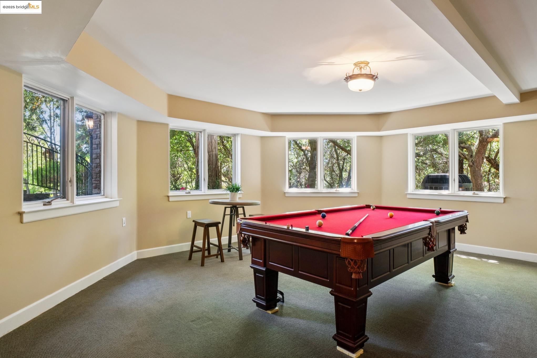 Detail Gallery Image 40 of 51 For 9 Burton Vista Ct, Lafayette,  CA 94549 - 6 Beds | 7/3 Baths