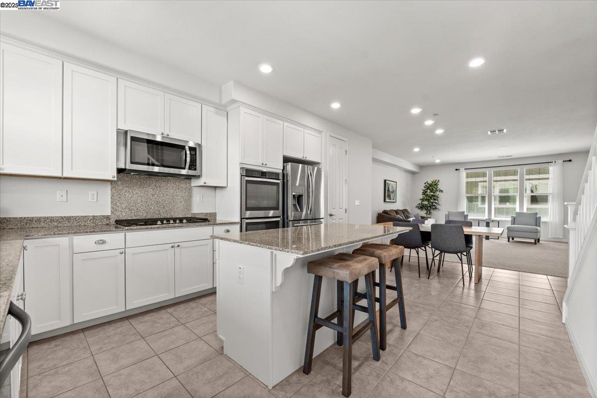 Photo #10: 41107583 Listing: Photo #10