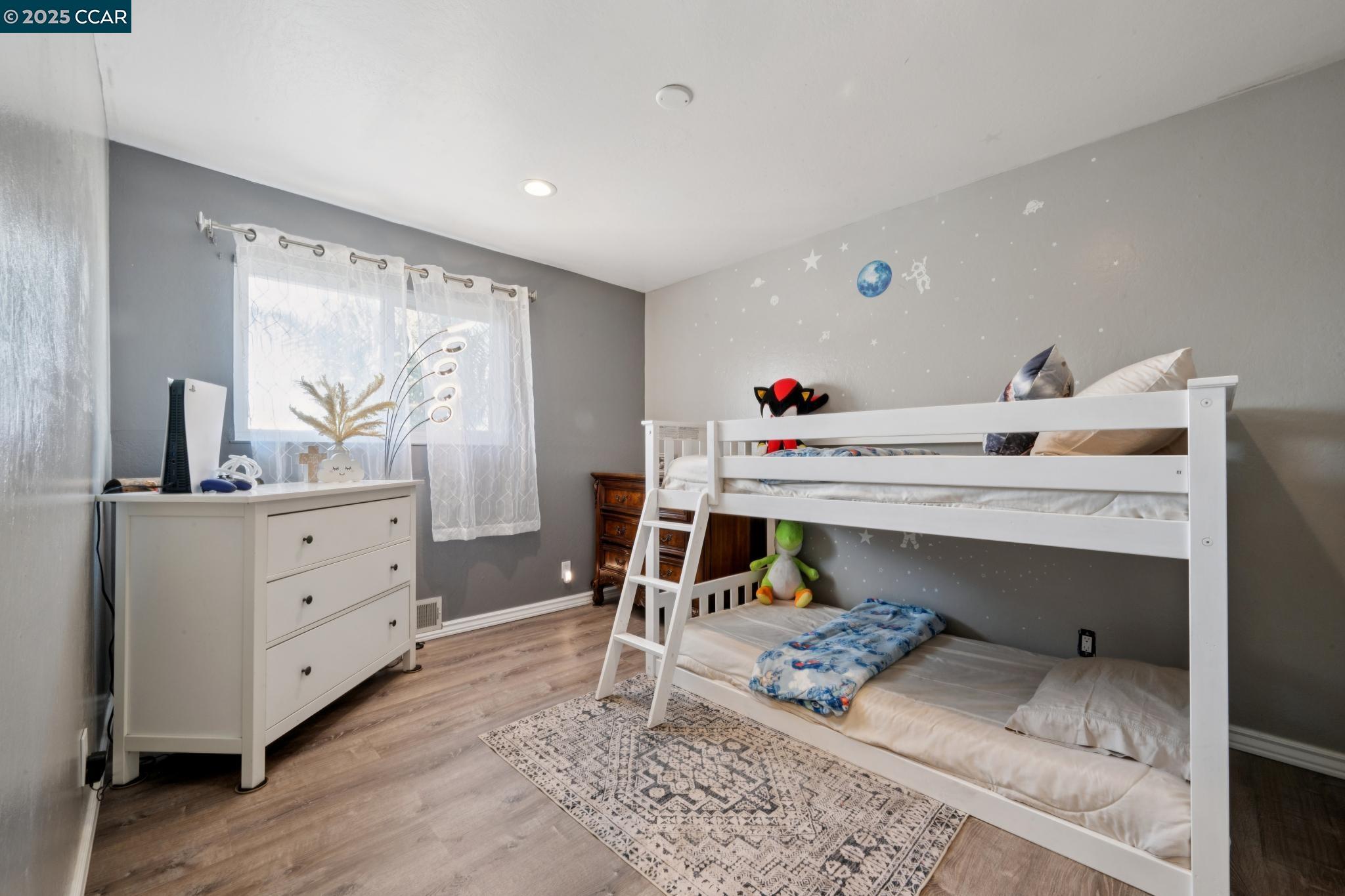 Detail Gallery Image 14 of 39 For 3718 Northpark Ct, Concord,  CA 94519 - 4 Beds | 3 Baths