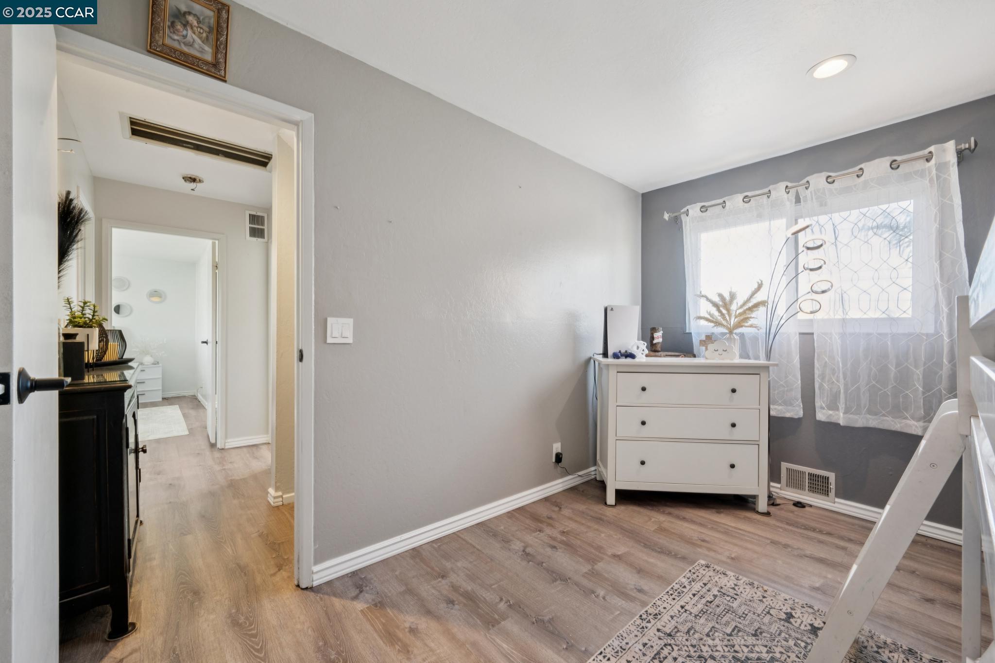 Detail Gallery Image 16 of 39 For 3718 Northpark Ct, Concord,  CA 94519 - 4 Beds | 3 Baths