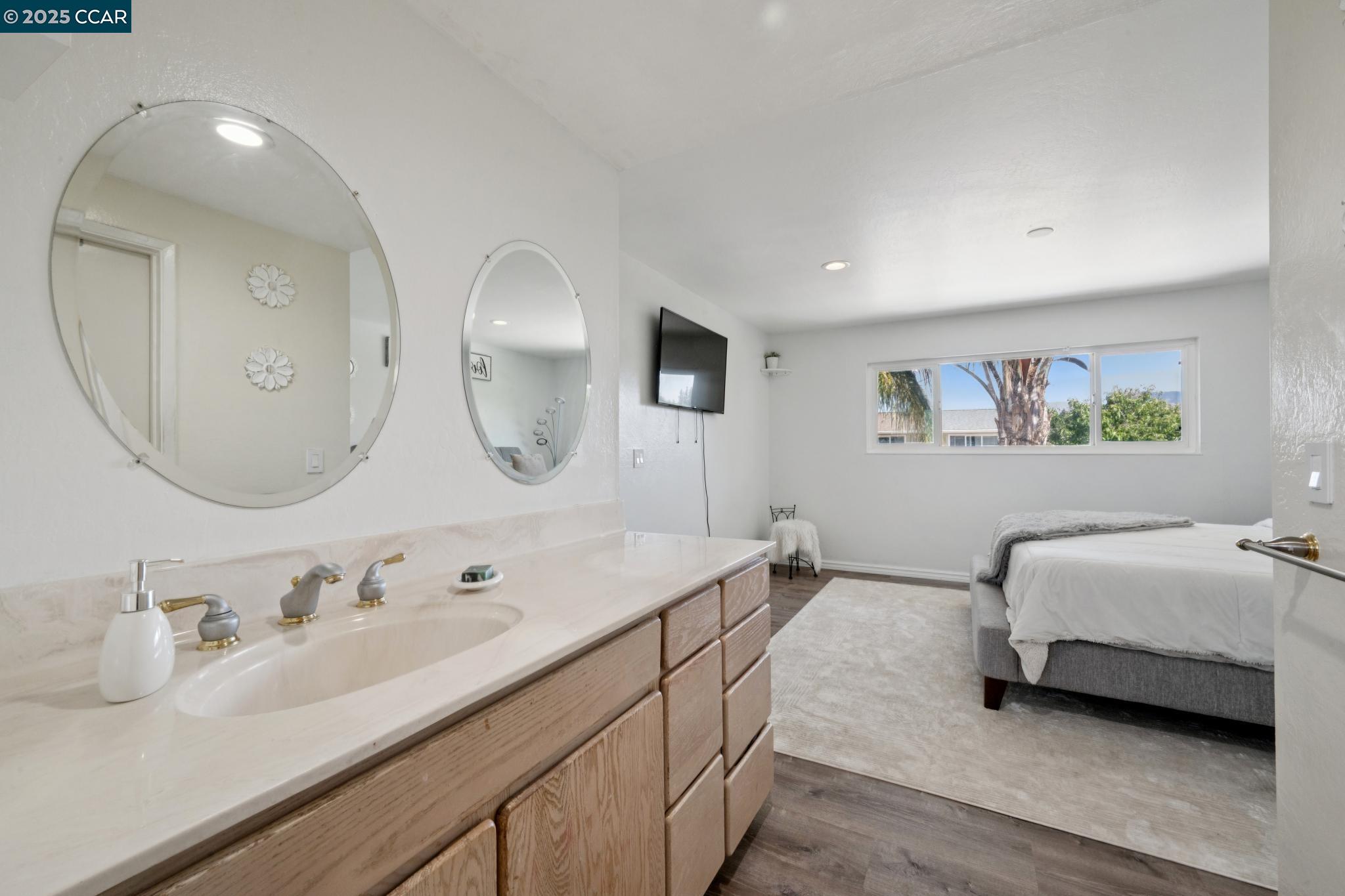 Detail Gallery Image 18 of 39 For 3718 Northpark Ct, Concord,  CA 94519 - 4 Beds | 3 Baths