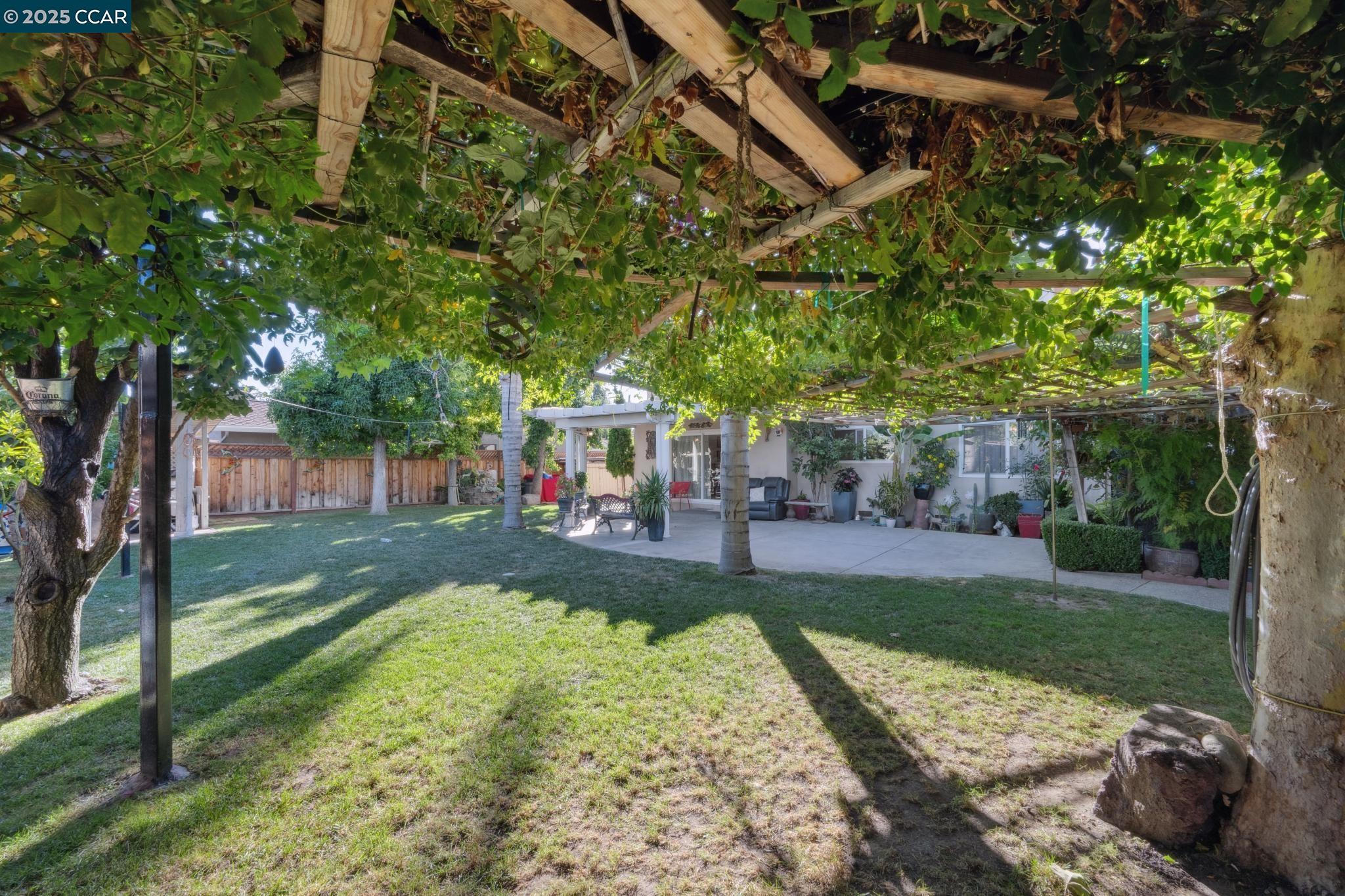 Detail Gallery Image 28 of 39 For 3718 Northpark Ct, Concord,  CA 94519 - 4 Beds | 3 Baths