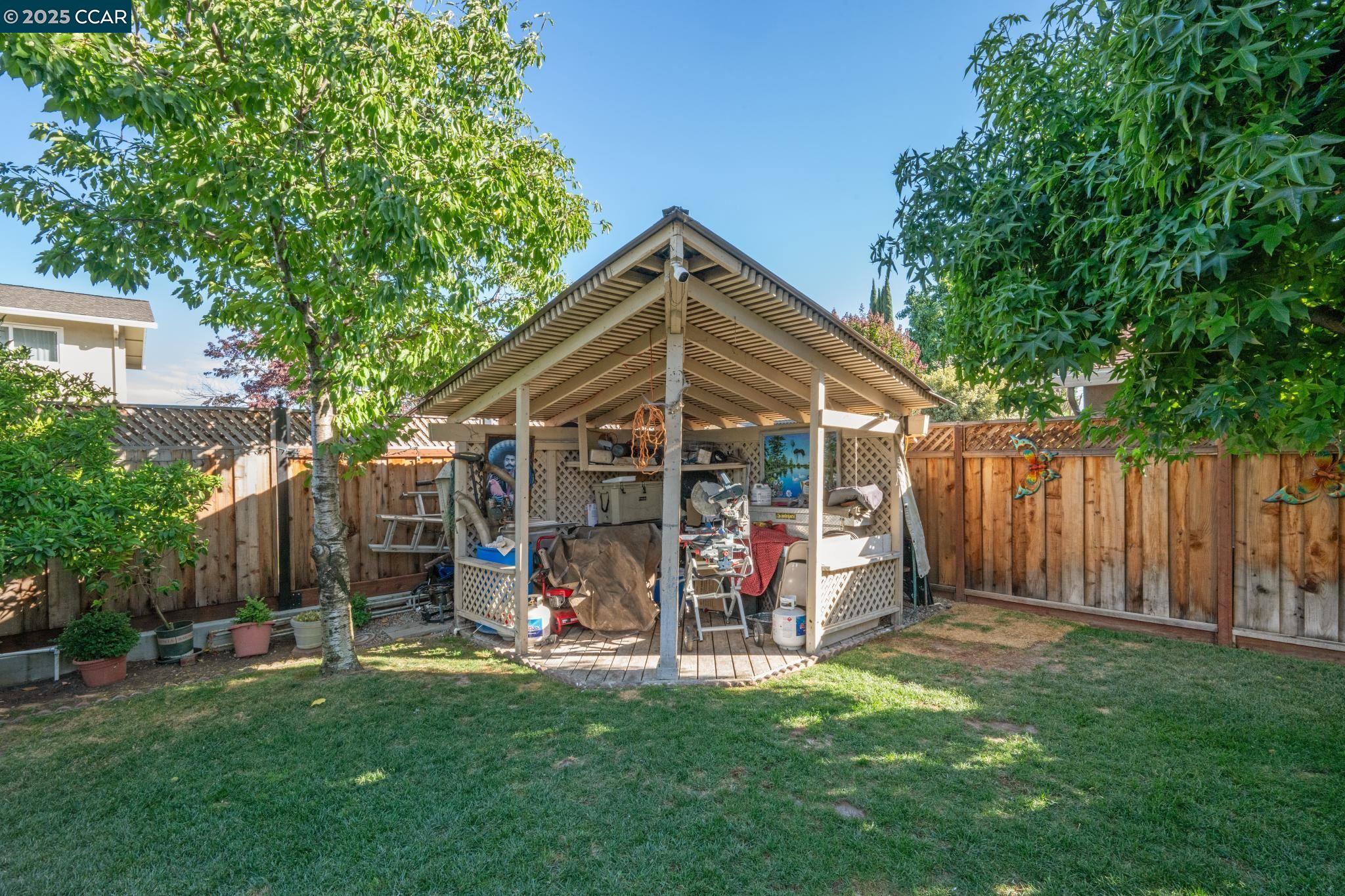 Detail Gallery Image 34 of 39 For 3718 Northpark Ct, Concord,  CA 94519 - 4 Beds | 3 Baths