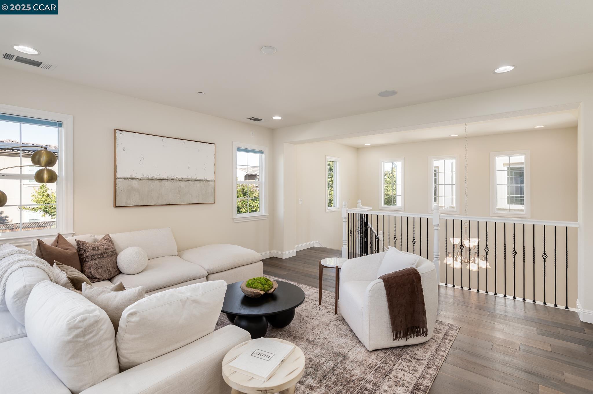 Detail Gallery Image 17 of 29 For 3454 Cinnamon Ridge Rd, San Ramon,  CA 94582 - 4 Beds | 4/1 Baths