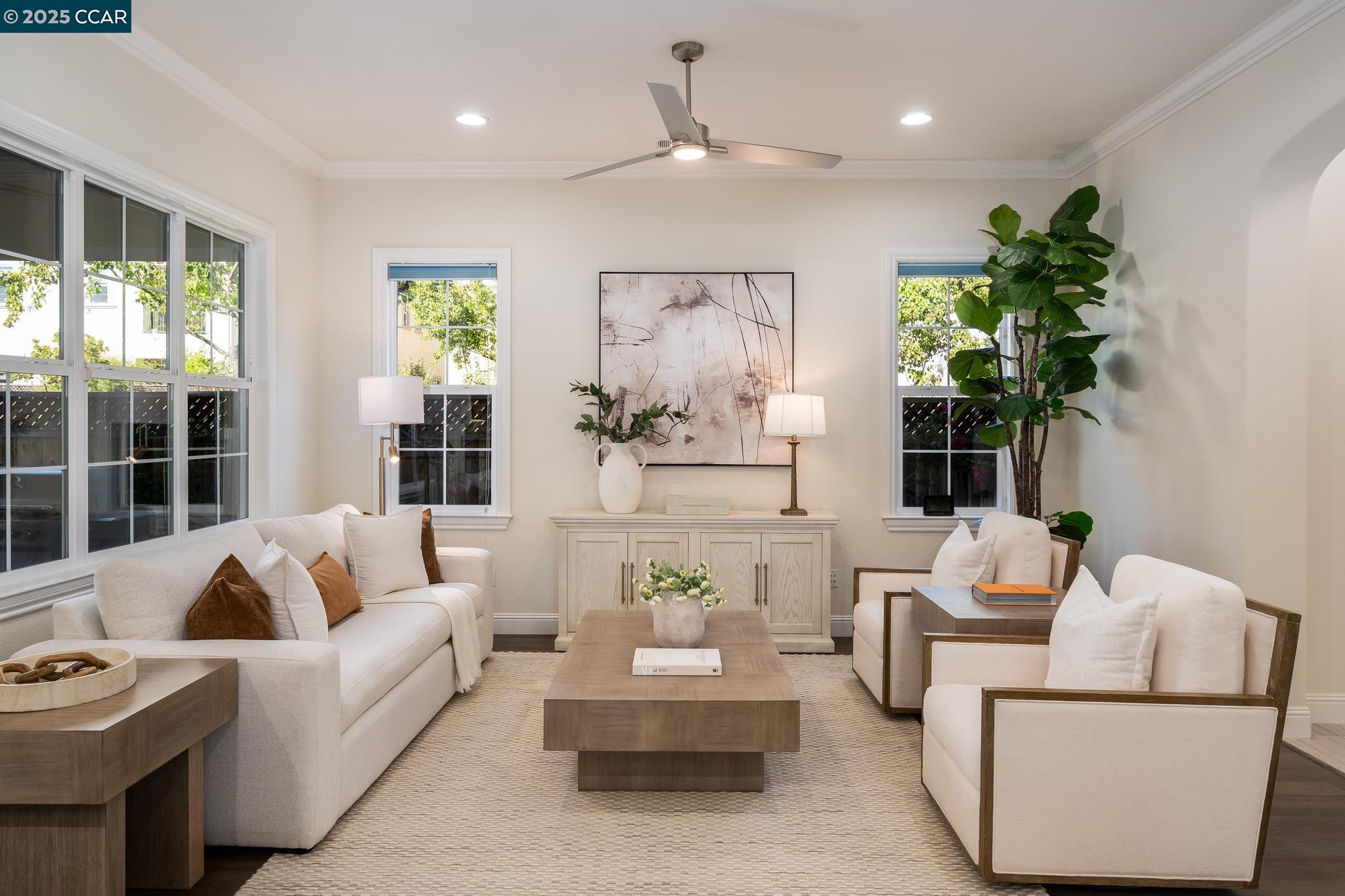 Detail Gallery Image 3 of 29 For 3454 Cinnamon Ridge Rd, San Ramon,  CA 94582 - 4 Beds | 4/1 Baths
