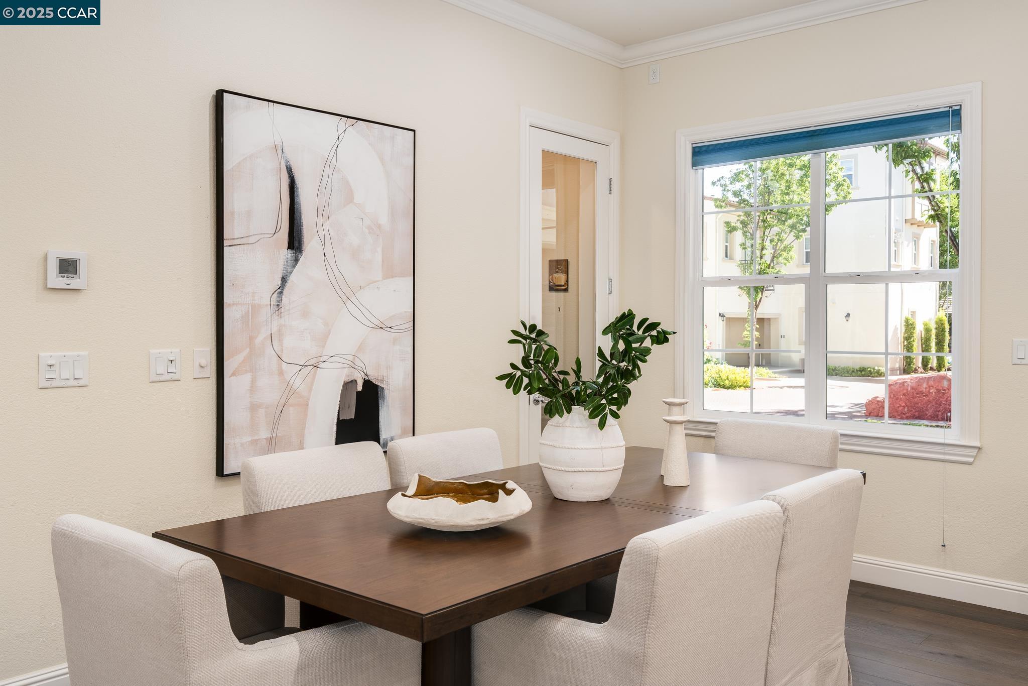 Detail Gallery Image 6 of 29 For 3454 Cinnamon Ridge Rd, San Ramon,  CA 94582 - 4 Beds | 4/1 Baths