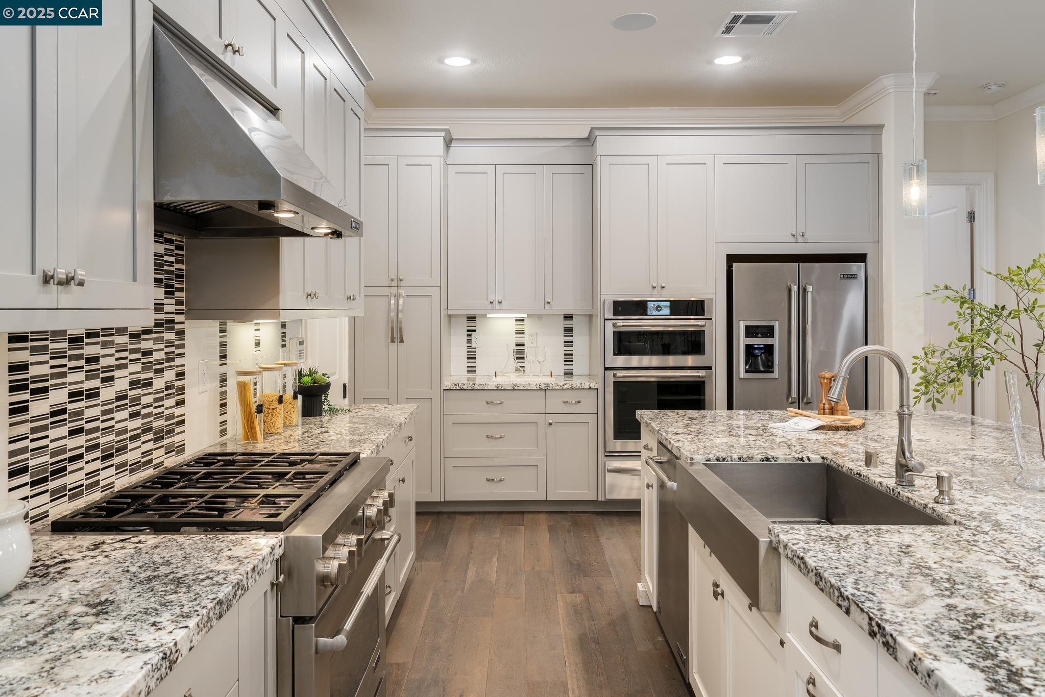 Detail Gallery Image 9 of 29 For 3454 Cinnamon Ridge Rd, San Ramon,  CA 94582 - 4 Beds | 4/1 Baths