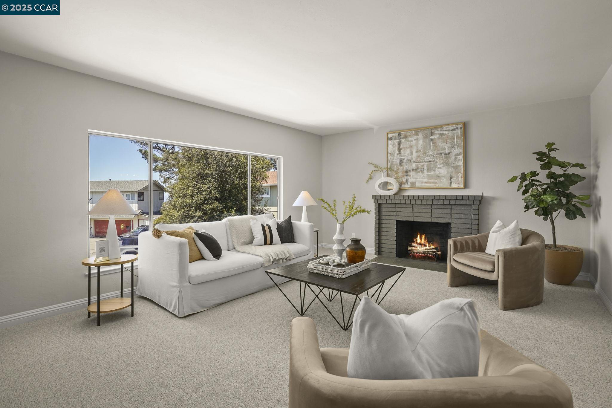 Detail Gallery Image 3 of 28 For 6324 Bonita Ct, Richmond,  CA 94806 - 3 Beds | 2 Baths