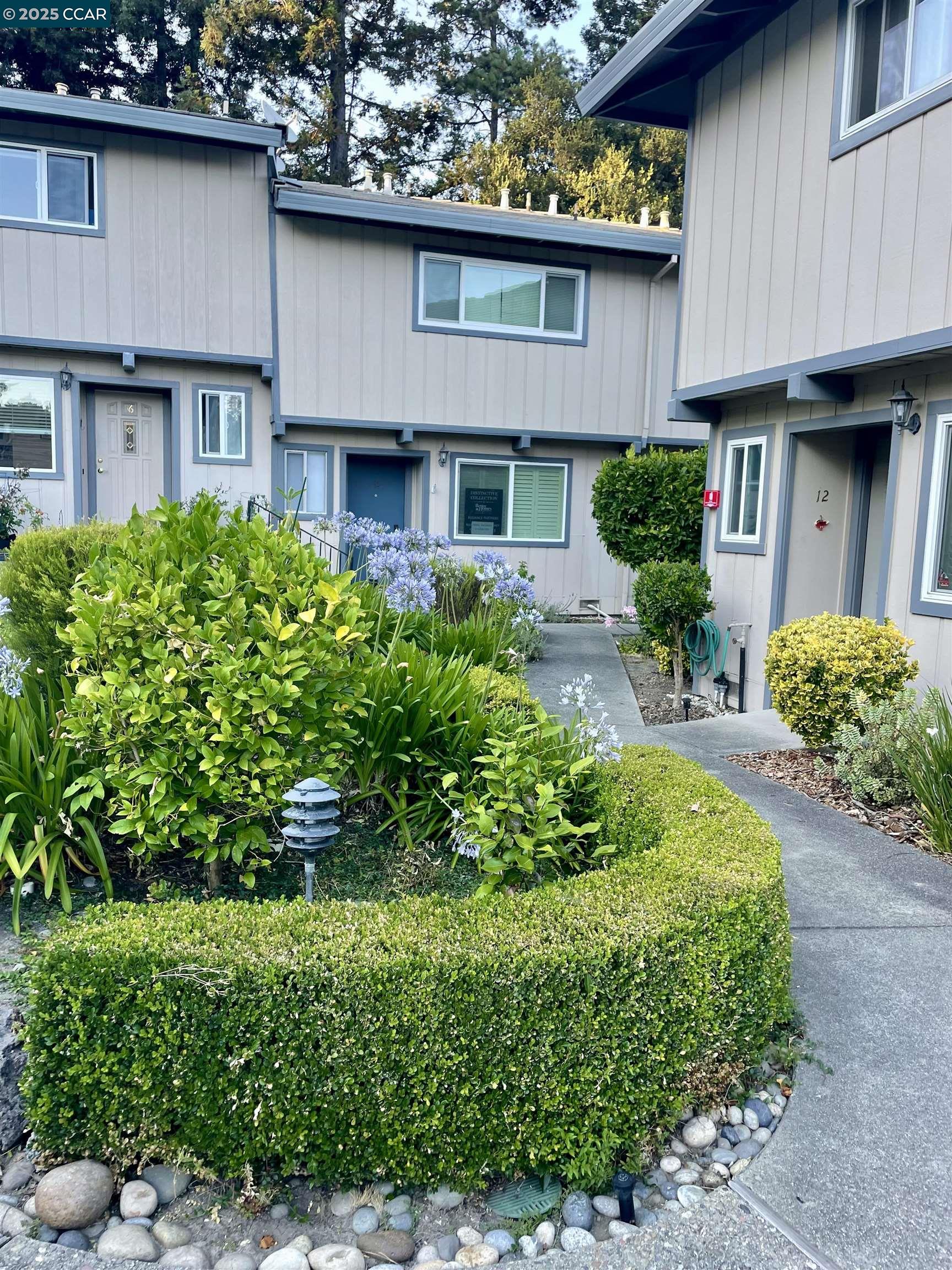 MLS: 41107593 Condo For Sale