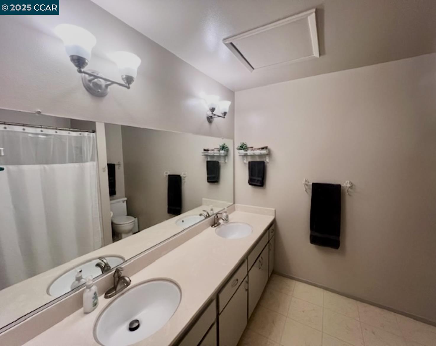 Photo #7: 41107593 Listing: Photo #7