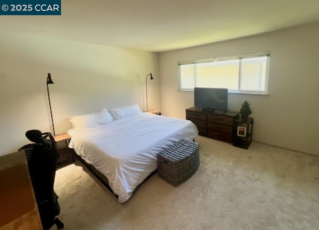 Photo #8: 41107593 Listing: Photo #8